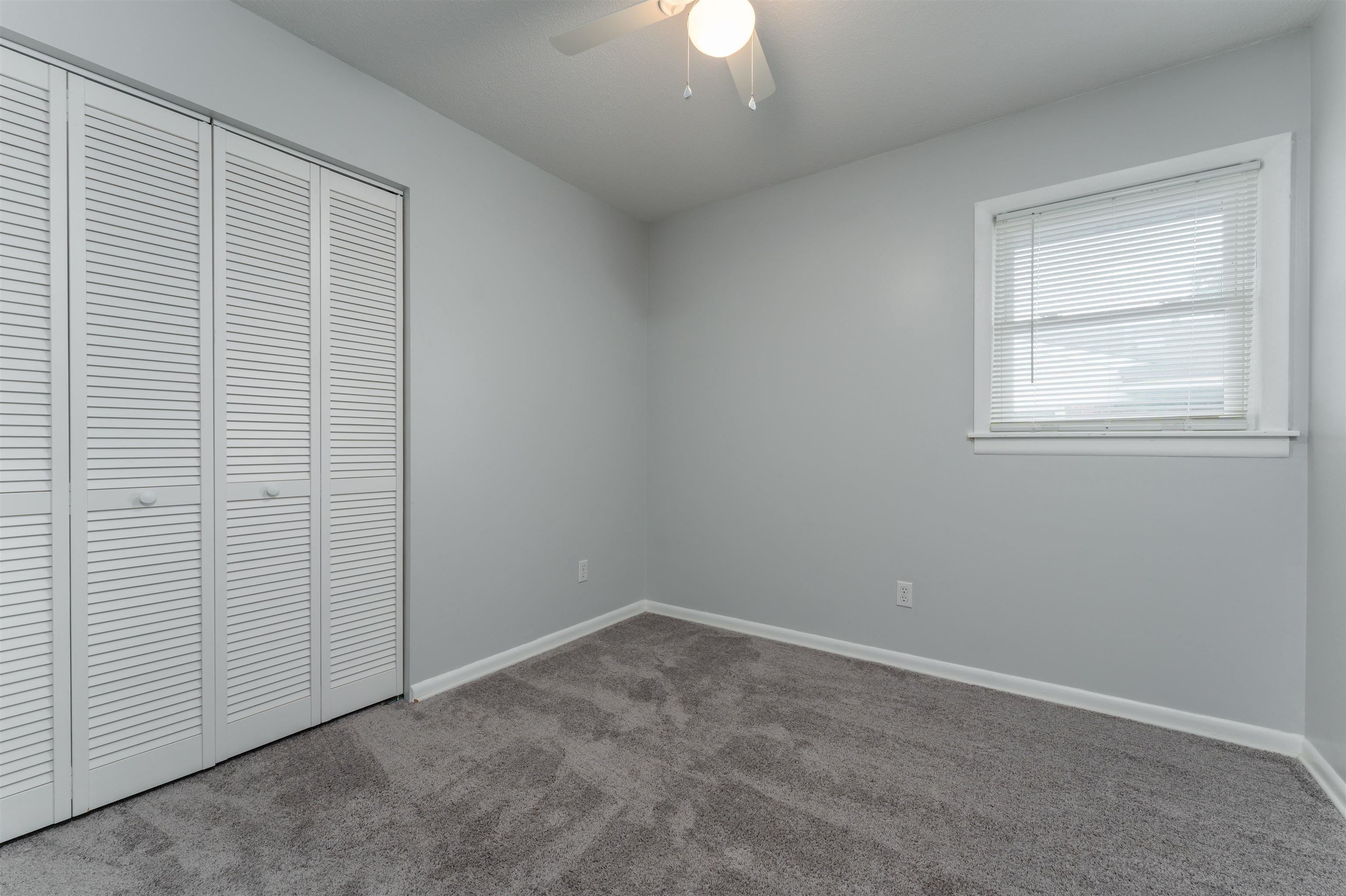 420 Catalina Drive, Owensboro, Kentucky 42303, 3 Bedrooms Bedrooms, ,1 BathroomBathrooms,Single Family Residence,For Sale,Catalina Drive,91244