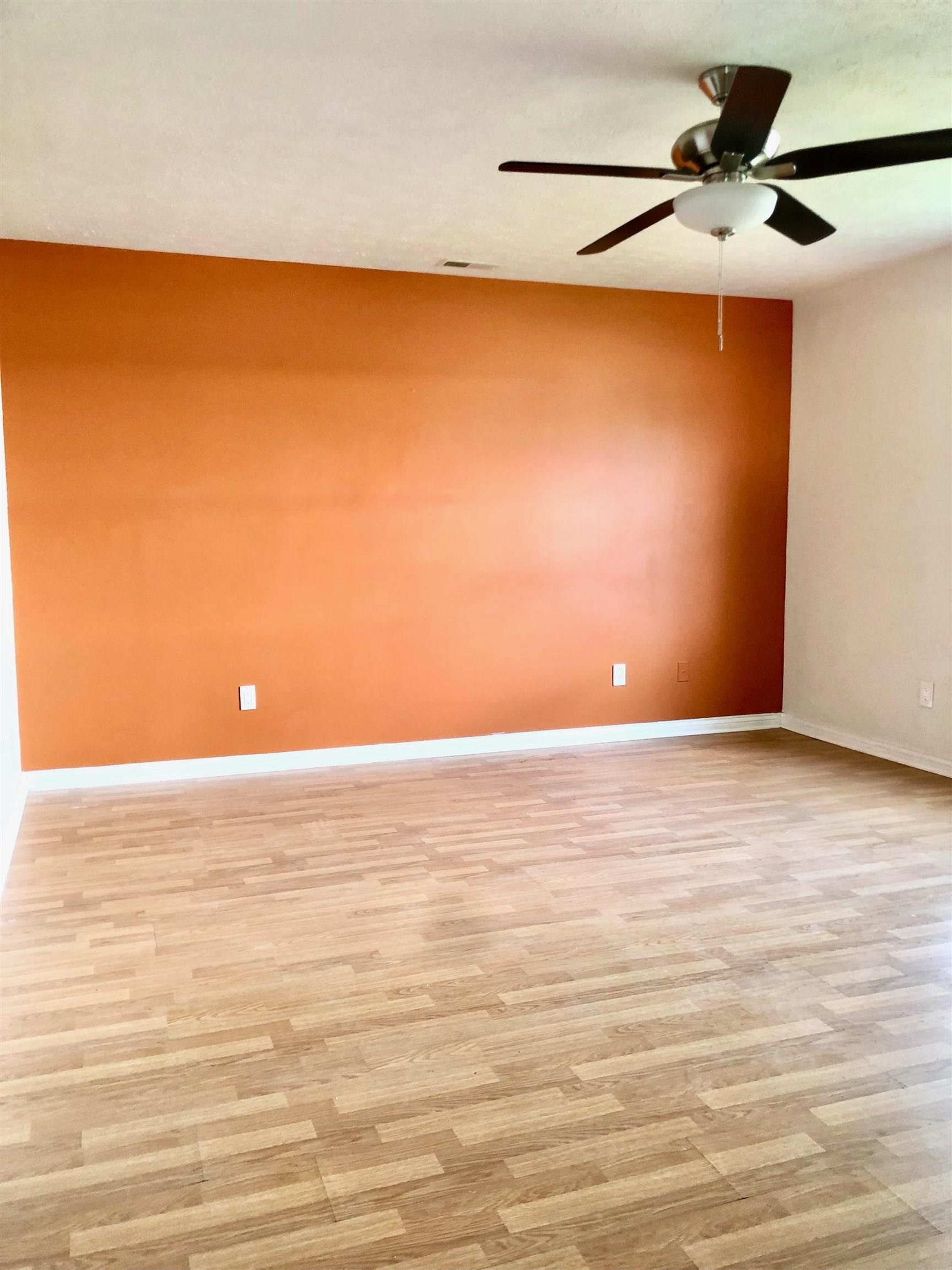 1623 5th Street, Owensboro, Kentucky 42301, 3 Bedrooms Bedrooms, ,1 BathroomBathrooms,Single Family Residence,For Sale,5th Street,91245