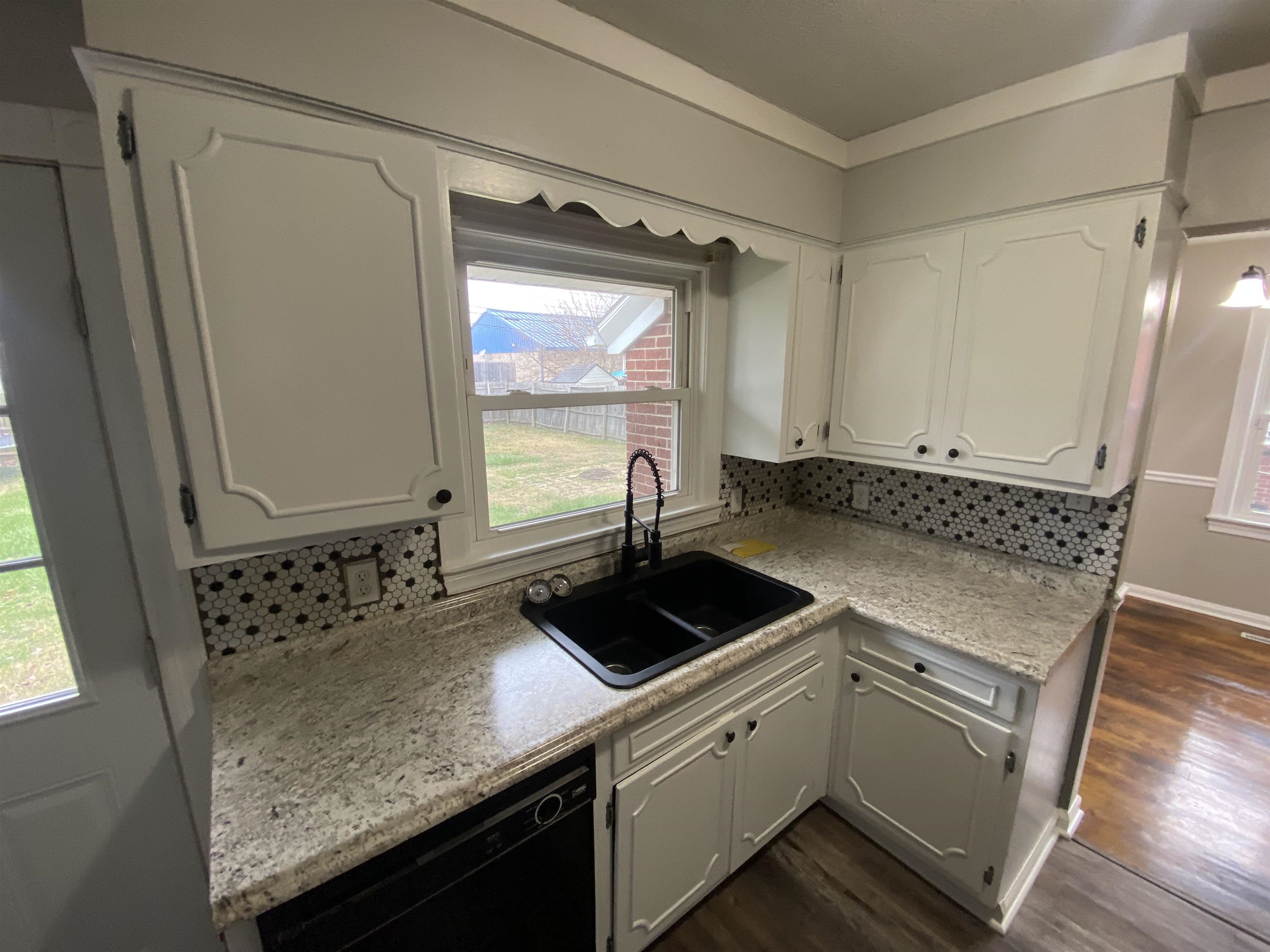 3212 Placid Place, Owensboro, Kentucky 42303, 3 Bedrooms Bedrooms, ,1 BathroomBathrooms,Single Family Residence,For Sale,Placid Place,91247