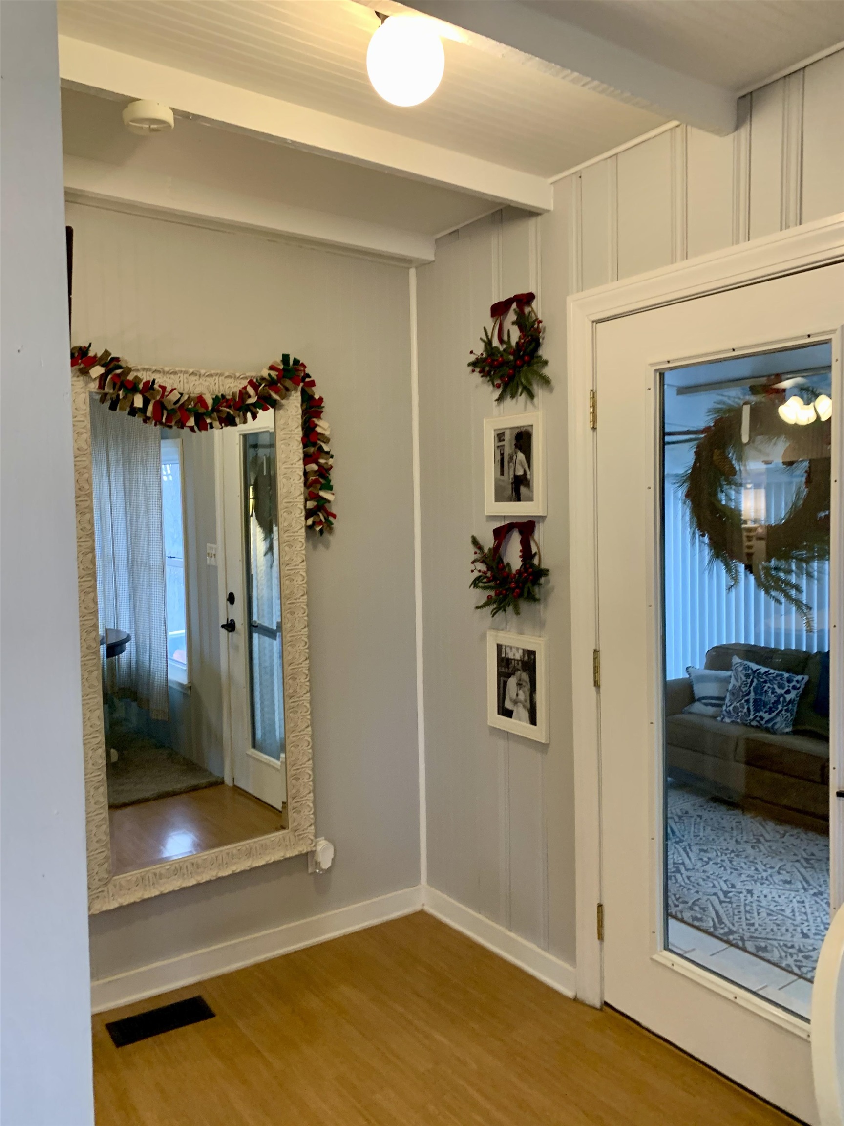 270 Clubhouse Drive, Hawesville, Kentucky 42348, 1 Bedroom Bedrooms, ,1 BathroomBathrooms,Single Family Residence,For Sale,Clubhouse Drive,91253