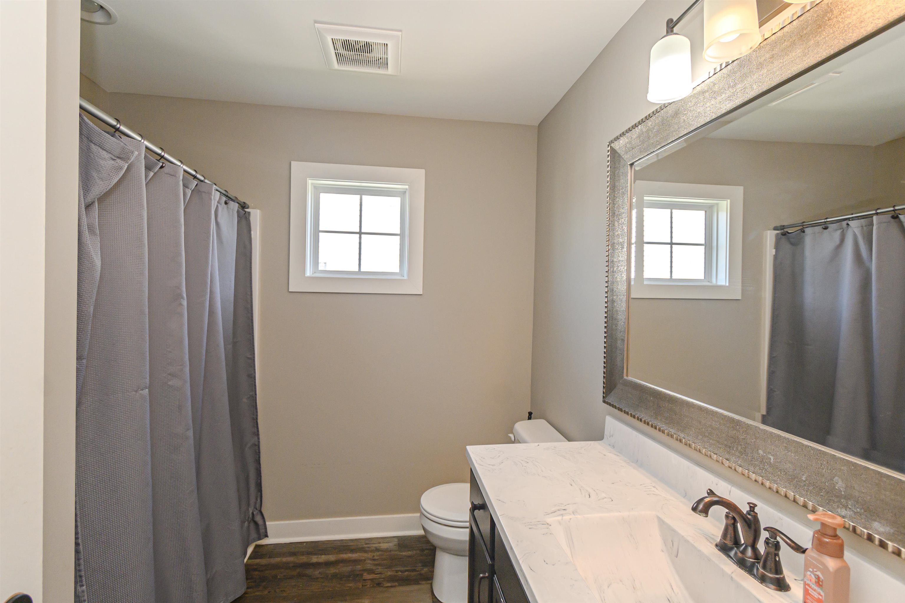 3965 Little Bluestem Dr, Owensboro, Kentucky 42303, 5 Bedrooms Bedrooms, ,2 BathroomsBathrooms,Single Family Residence,For Sale,Little Bluestem Dr,91255
