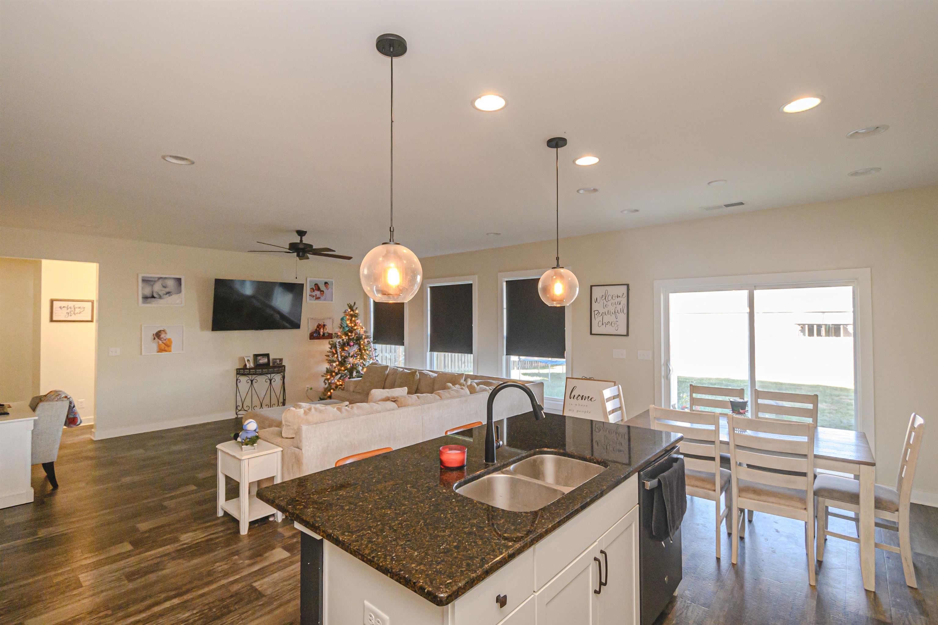 3965 Little Bluestem Dr, Owensboro, Kentucky 42303, 5 Bedrooms Bedrooms, ,2 BathroomsBathrooms,Single Family Residence,For Sale,Little Bluestem Dr,91255