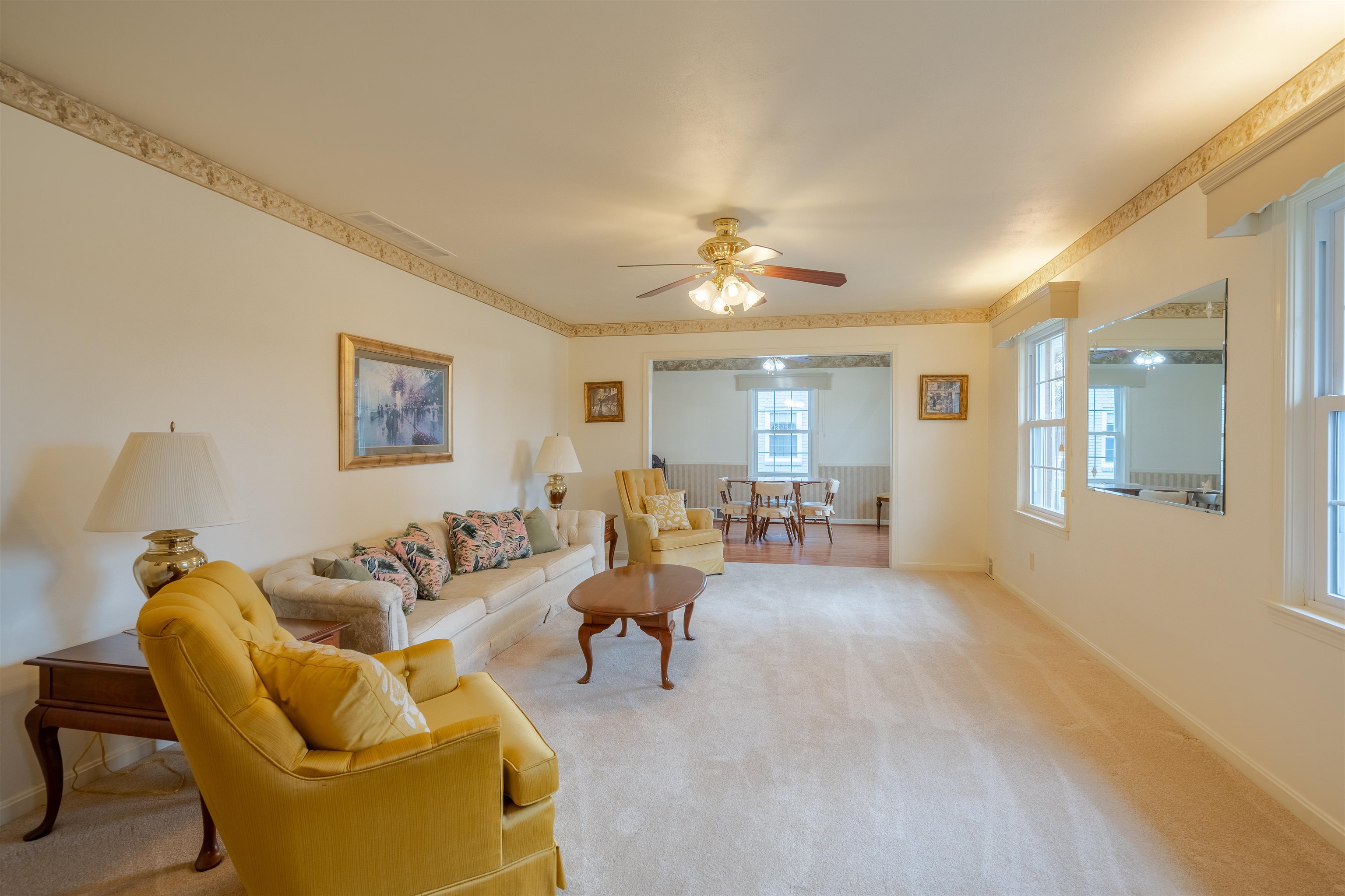 2175 Stratford Dr, Owensboro, Kentucky 42301, 3 Bedrooms Bedrooms, ,2 BathroomsBathrooms,Single Family Residence,For Sale,Stratford Dr,91257