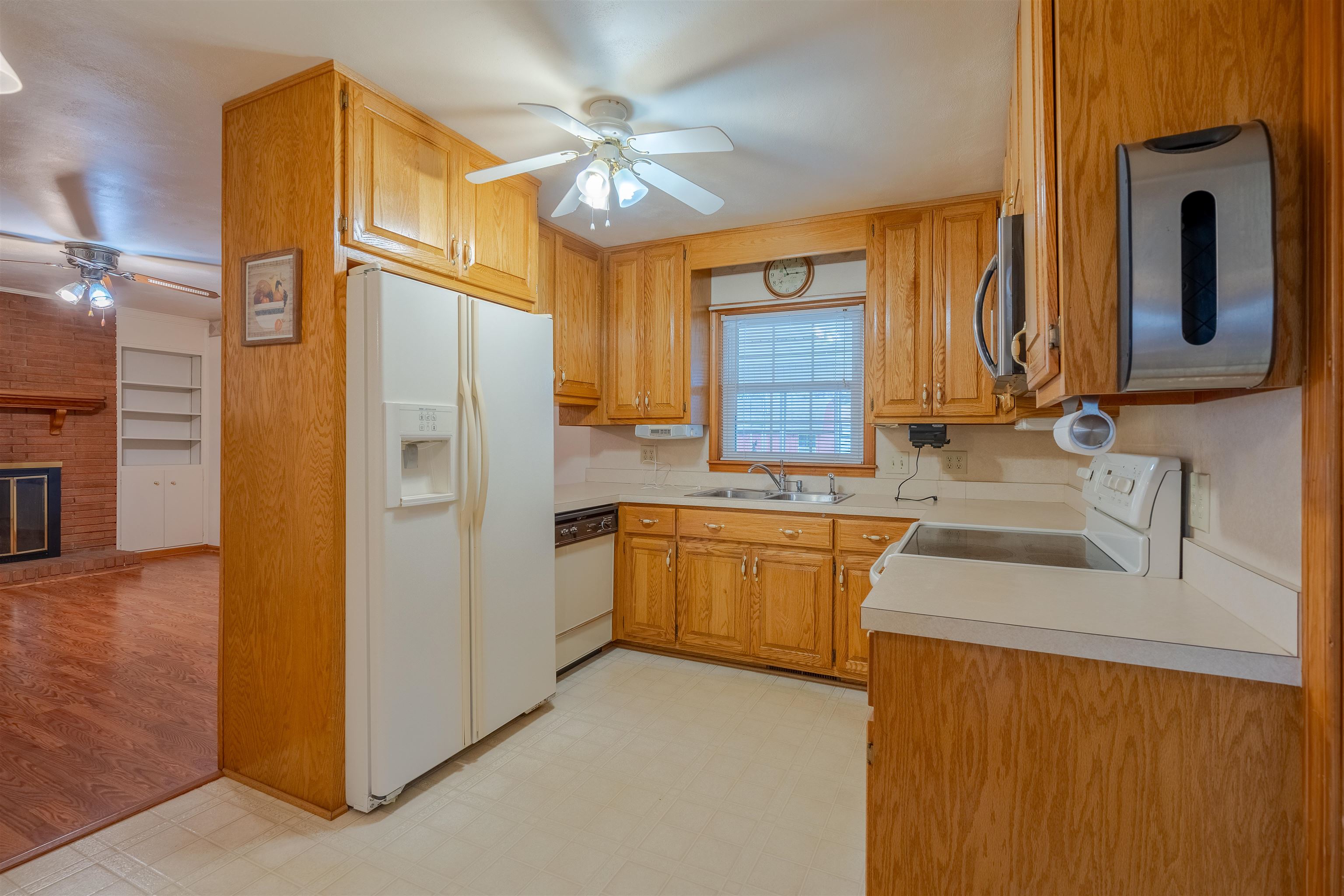 2175 Stratford Dr, Owensboro, Kentucky 42301, 3 Bedrooms Bedrooms, ,2 BathroomsBathrooms,Single Family Residence,For Sale,Stratford Dr,91257