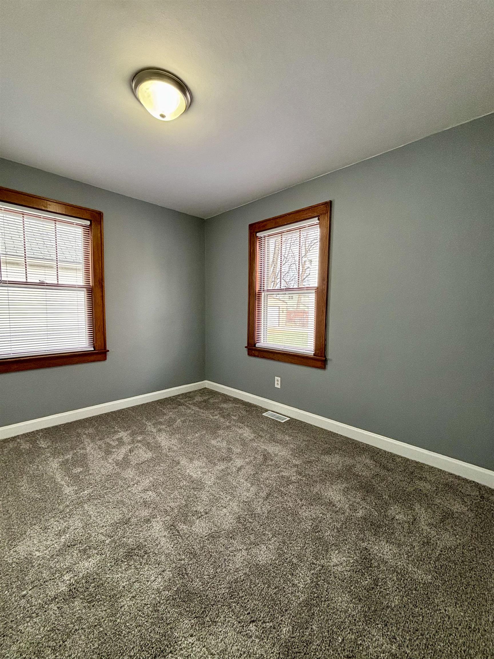 501 E. 25th St., Owensboro, Kentucky 42301, 4 Bedrooms Bedrooms, ,1 BathroomBathrooms,Single Family Residence,For Sale,E. 25th St.,91260