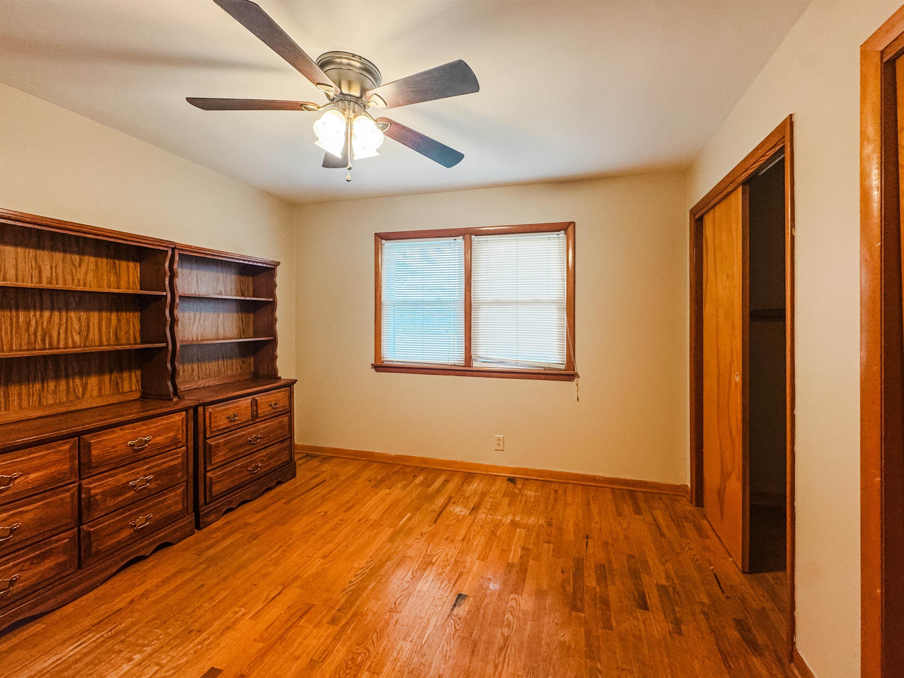 1316 Old Main St, Hartford, Kentucky 42347, 4 Bedrooms Bedrooms, ,2 BathroomsBathrooms,Ranch,For Sale,Old Main St,91264