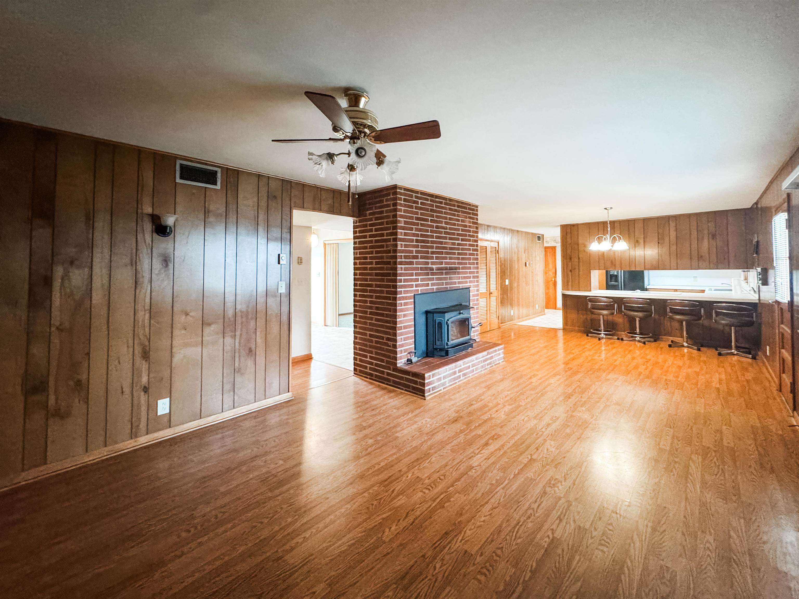 1316 Old Main St, Hartford, Kentucky 42347, 4 Bedrooms Bedrooms, ,2 BathroomsBathrooms,Ranch,For Sale,Old Main St,91264