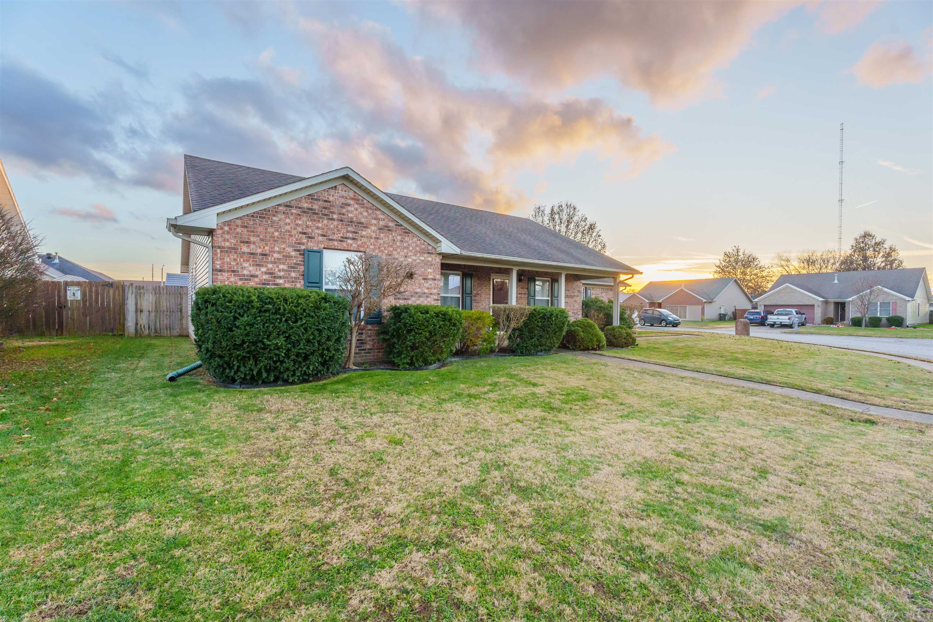 170 Partridge Loop, Owensboro, Kentucky 42301, 3 Bedrooms Bedrooms, ,2 BathroomsBathrooms,Single Family Residence,For Sale,Partridge Loop,91266