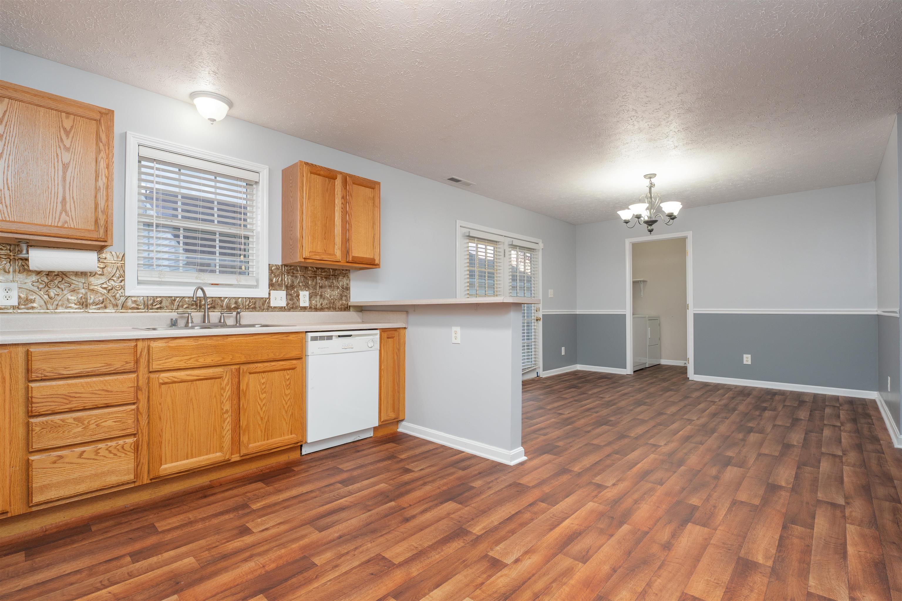 170 Partridge Loop, Owensboro, Kentucky 42301, 3 Bedrooms Bedrooms, ,2 BathroomsBathrooms,Single Family Residence,For Sale,Partridge Loop,91266