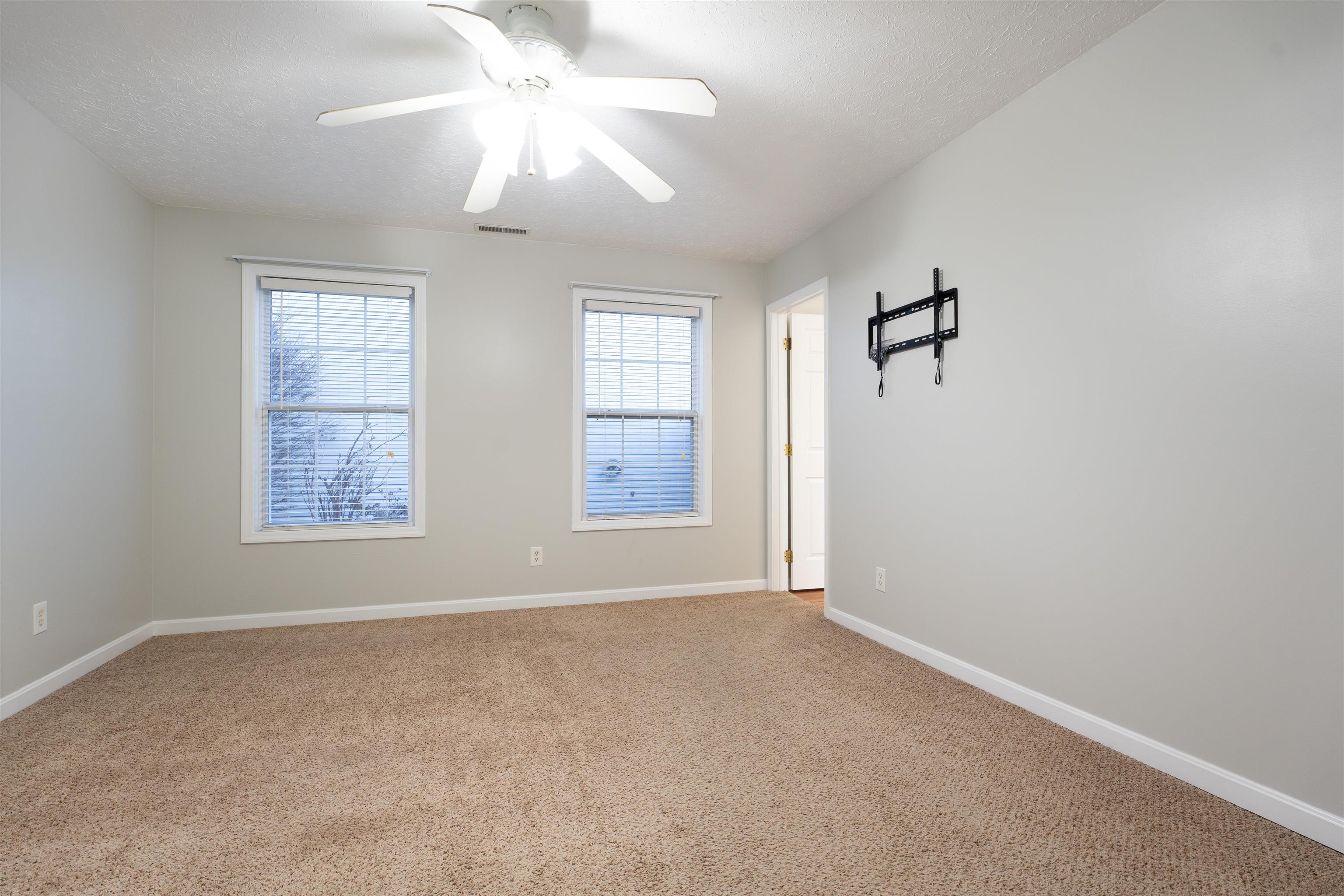 170 Partridge Loop, Owensboro, Kentucky 42301, 3 Bedrooms Bedrooms, ,2 BathroomsBathrooms,Single Family Residence,For Sale,Partridge Loop,91266