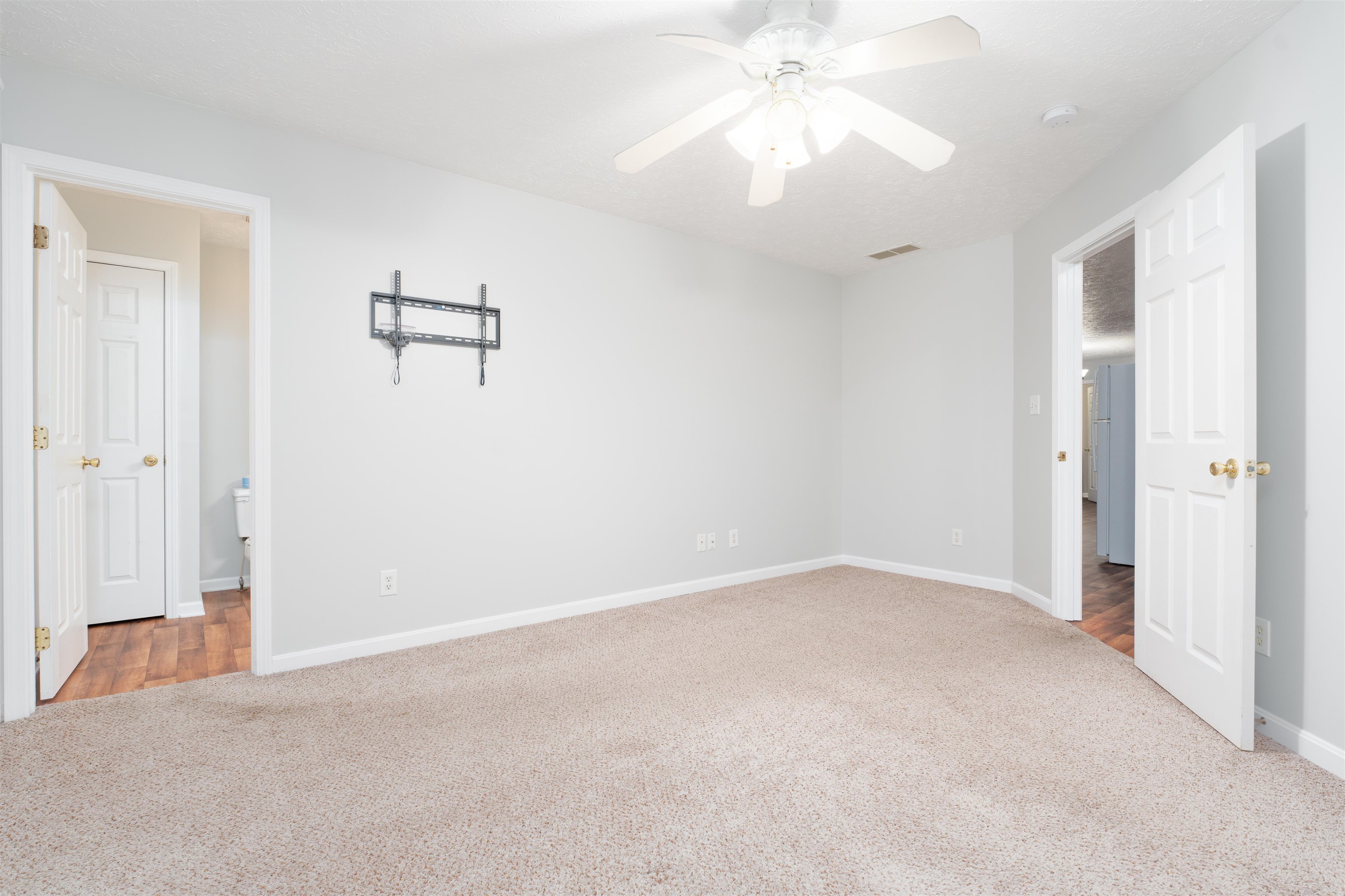 170 Partridge Loop, Owensboro, Kentucky 42301, 3 Bedrooms Bedrooms, ,2 BathroomsBathrooms,Single Family Residence,For Sale,Partridge Loop,91266