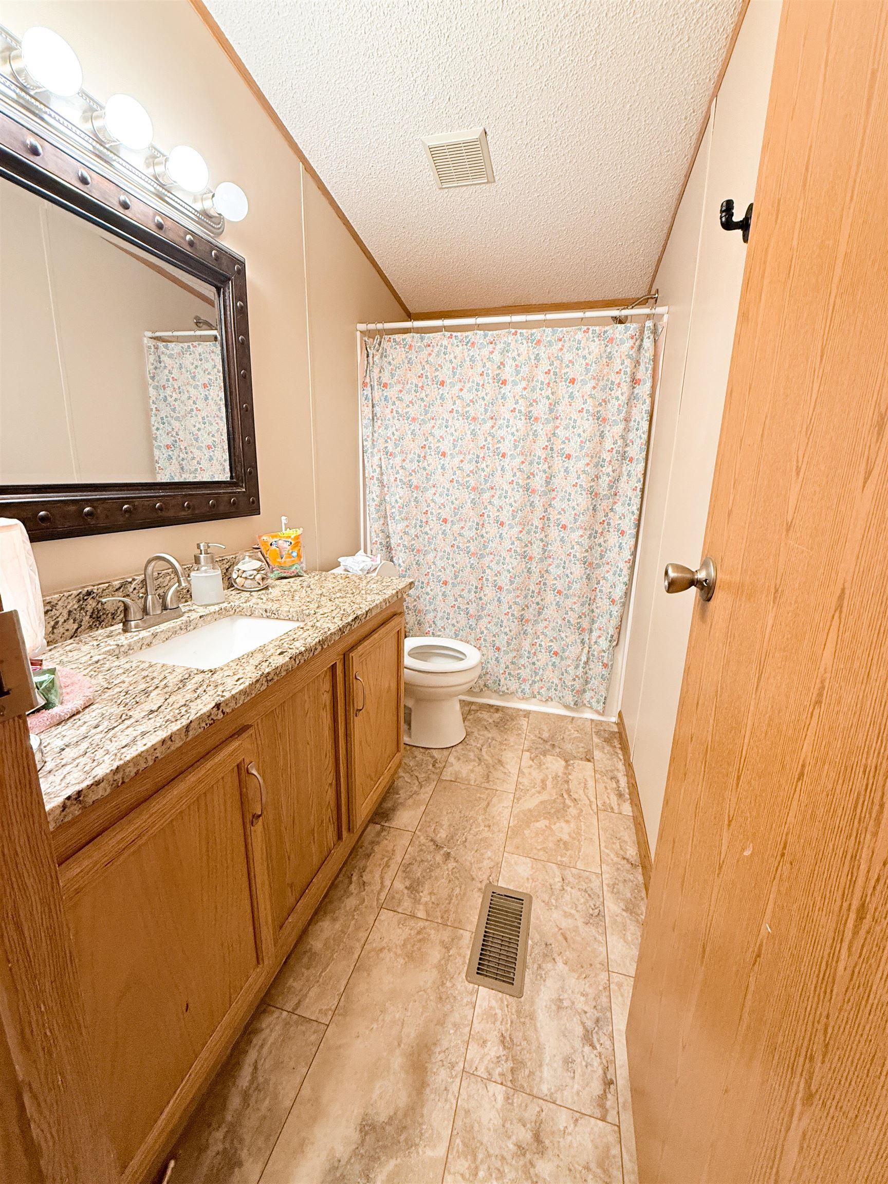 909 Sand Hill Rd, Livermore, Kentucky 42352, 3 Bedrooms Bedrooms, ,2 BathroomsBathrooms,Single Family Residence,For Sale,Sand Hill Rd,91268