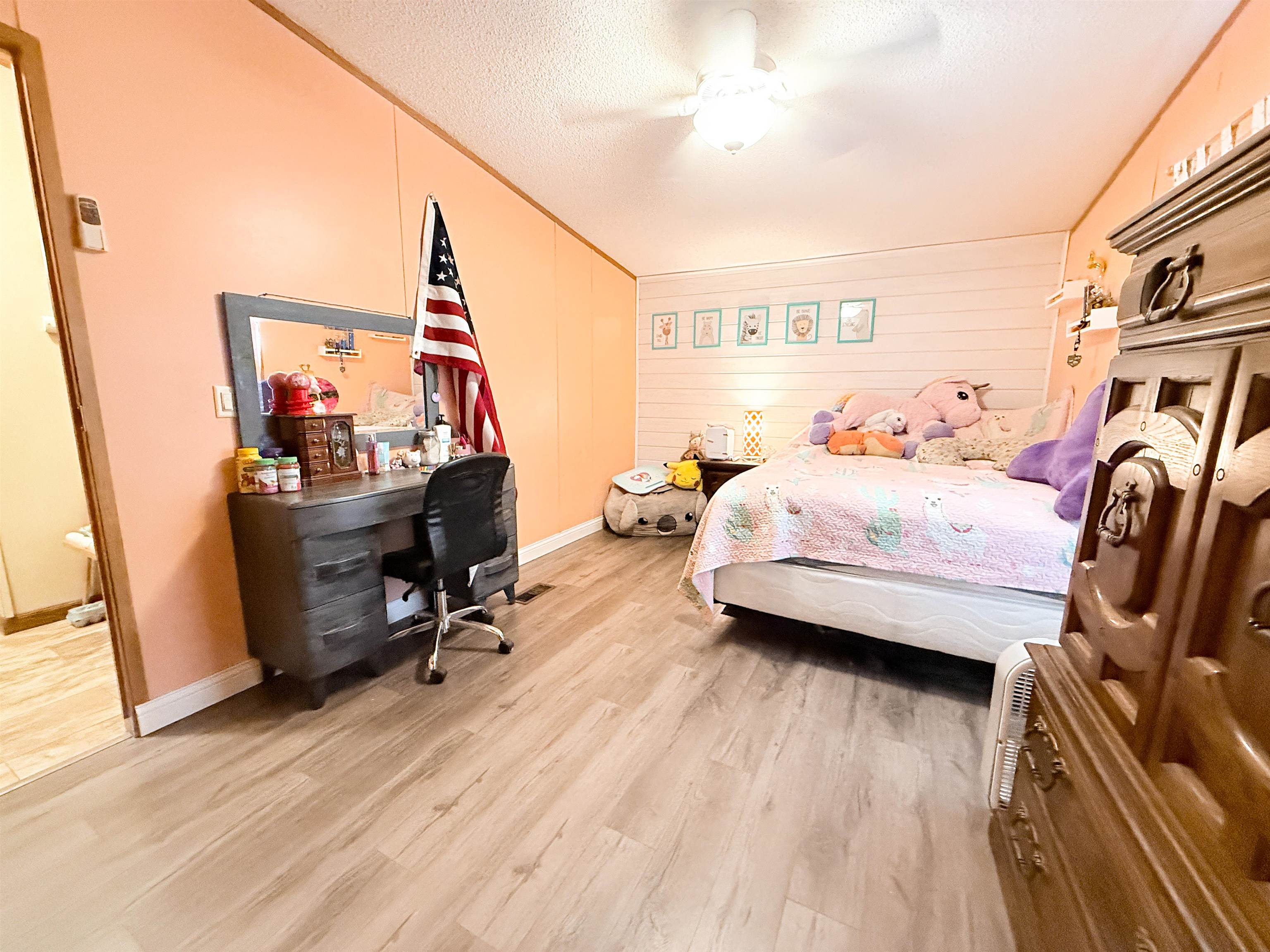 909 Sand Hill Rd, Livermore, Kentucky 42352, 3 Bedrooms Bedrooms, ,2 BathroomsBathrooms,Single Family Residence,For Sale,Sand Hill Rd,91268