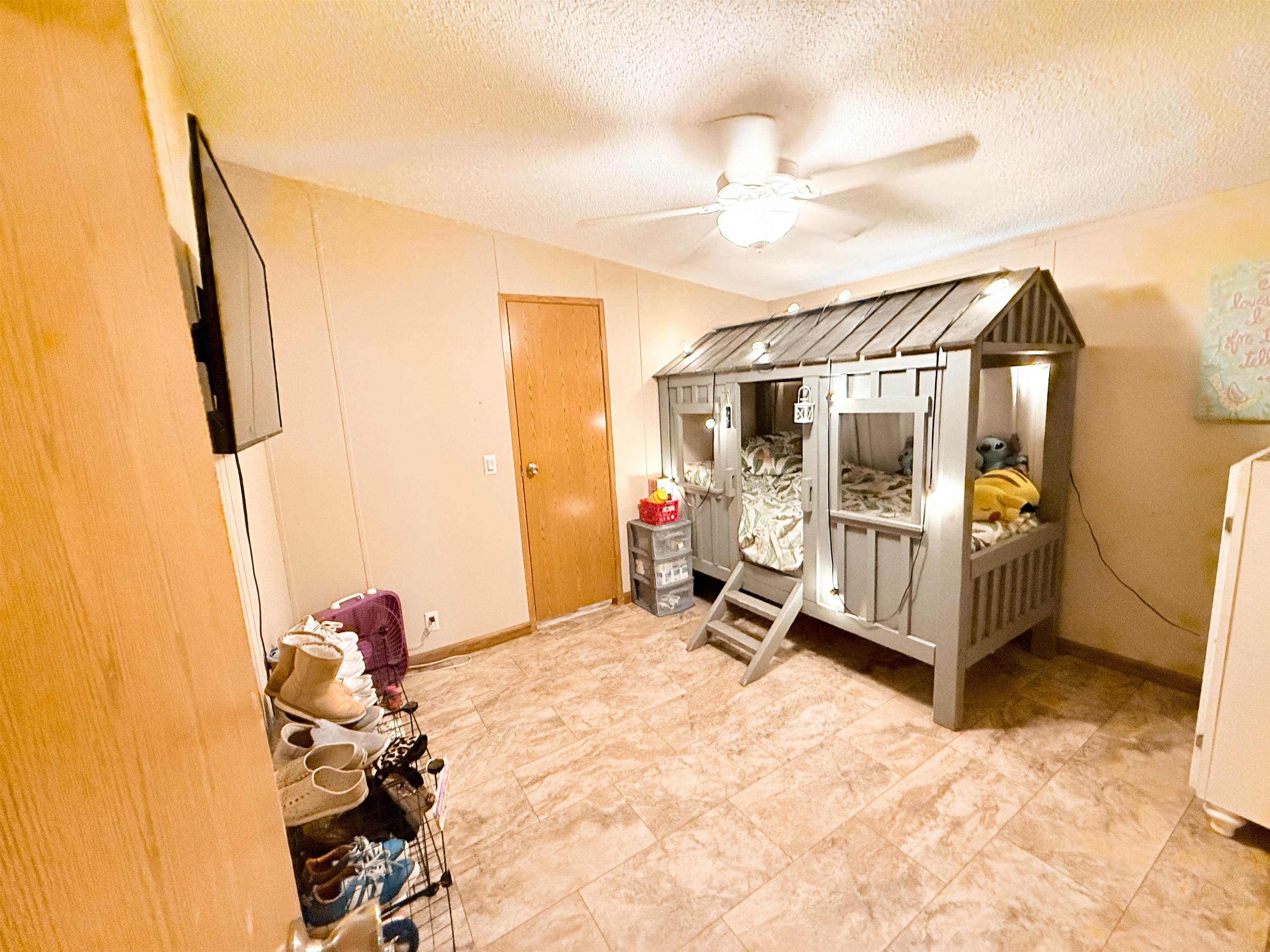 909 Sand Hill Rd, Livermore, Kentucky 42352, 3 Bedrooms Bedrooms, ,2 BathroomsBathrooms,Single Family Residence,For Sale,Sand Hill Rd,91268