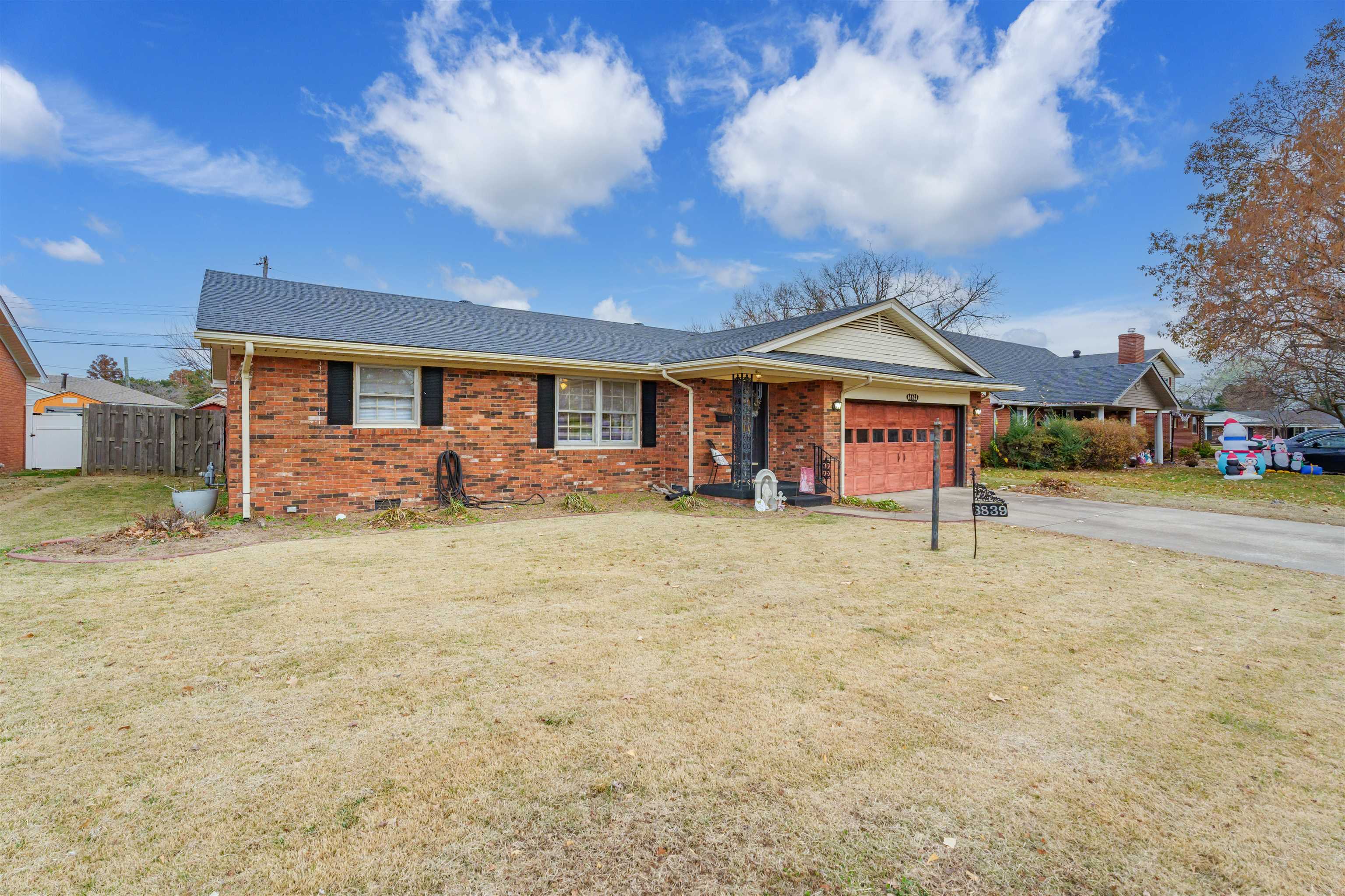 3839 Bowlds Court, Owensboro, Kentucky 42301, 3 Bedrooms Bedrooms, ,2 BathroomsBathrooms,Single Family Residence,For Sale,Bowlds Court,91269