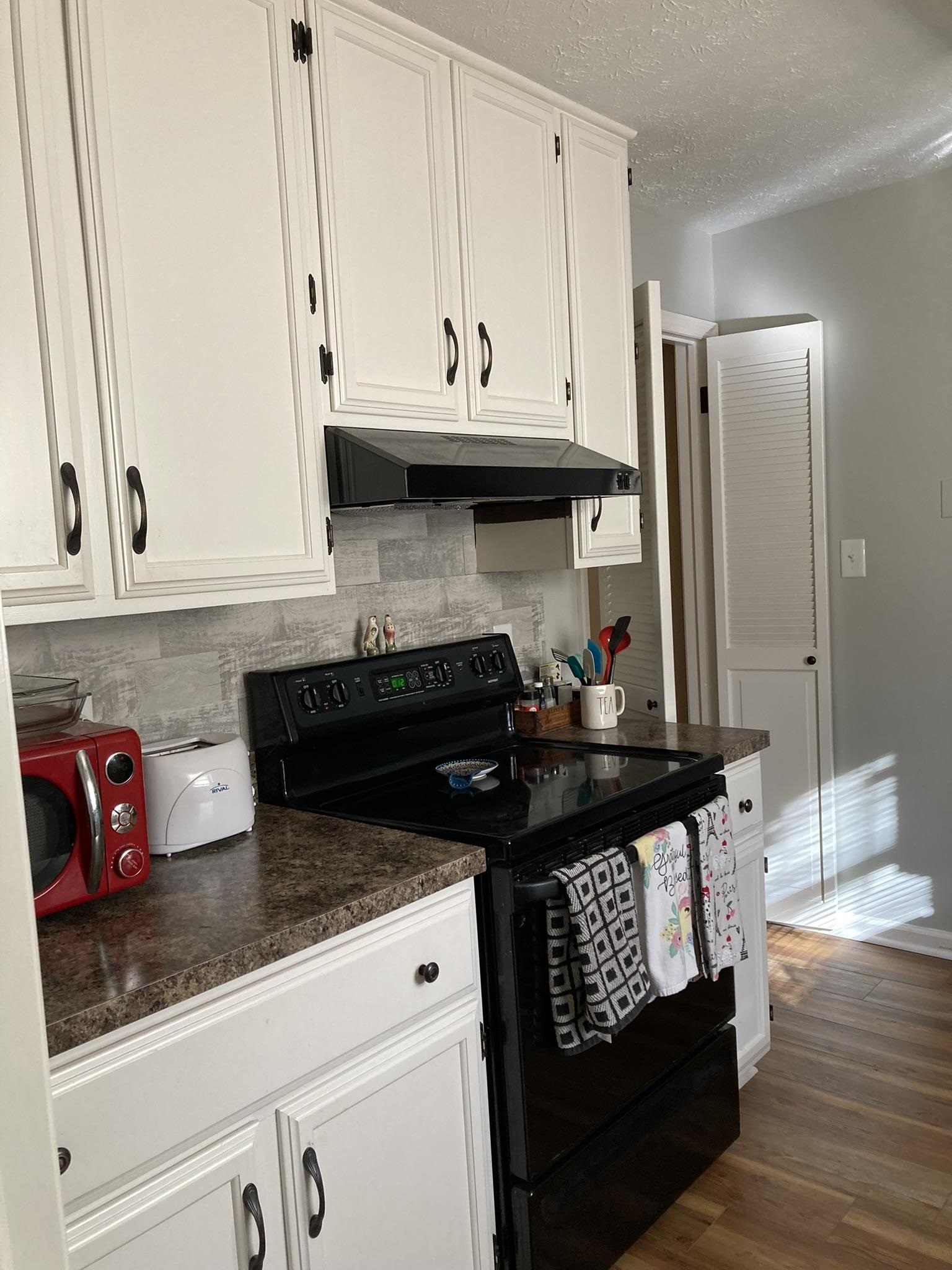 7 Quail Ridge Ct. B, Owensboro, Kentucky 42303, 2 Bedrooms Bedrooms, ,1 BathroomBathrooms,Condominium,For Sale,Quail Ridge Ct. B,91276