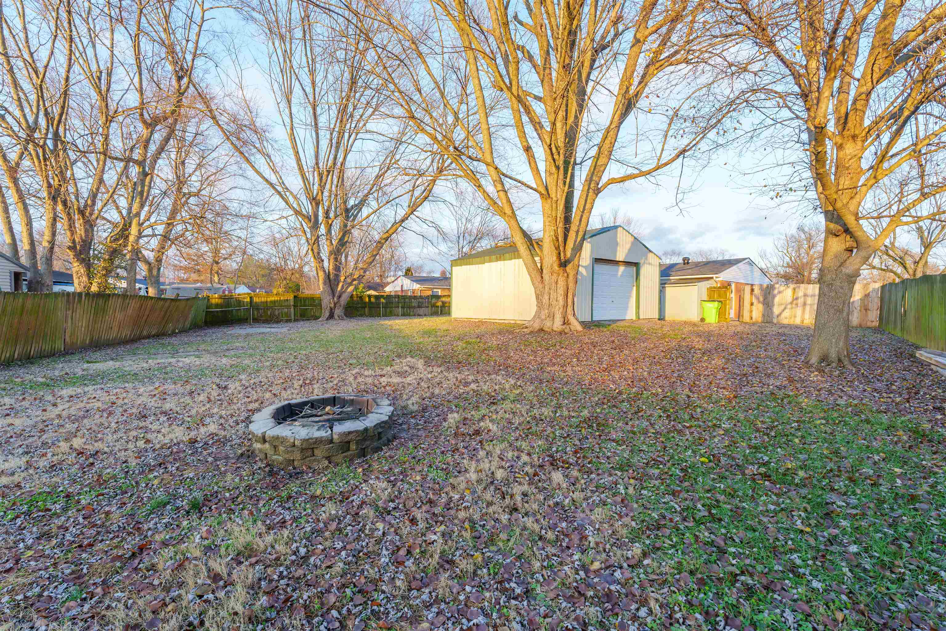 767 Haley Lane, Owensboro, Kentucky 42301, 3 Bedrooms Bedrooms, ,1 BathroomBathrooms,Single Family Residence,For Sale,Haley Lane,91277
