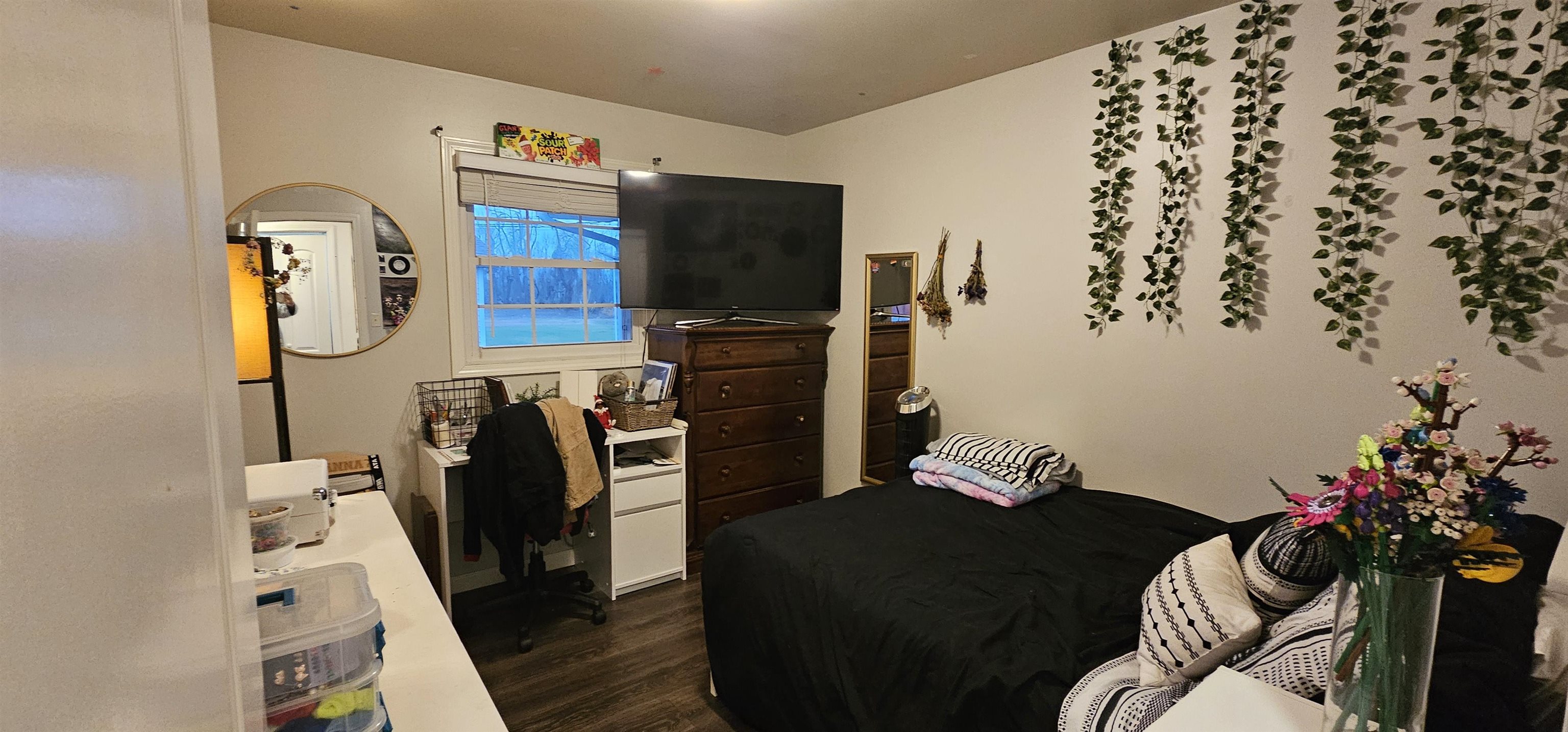7044 Abell Lane, NEWBURGH, Indiana 47630, 4 Bedrooms Bedrooms, ,2 BathroomsBathrooms,Single Family Residence,For Sale,Abell Lane,91283