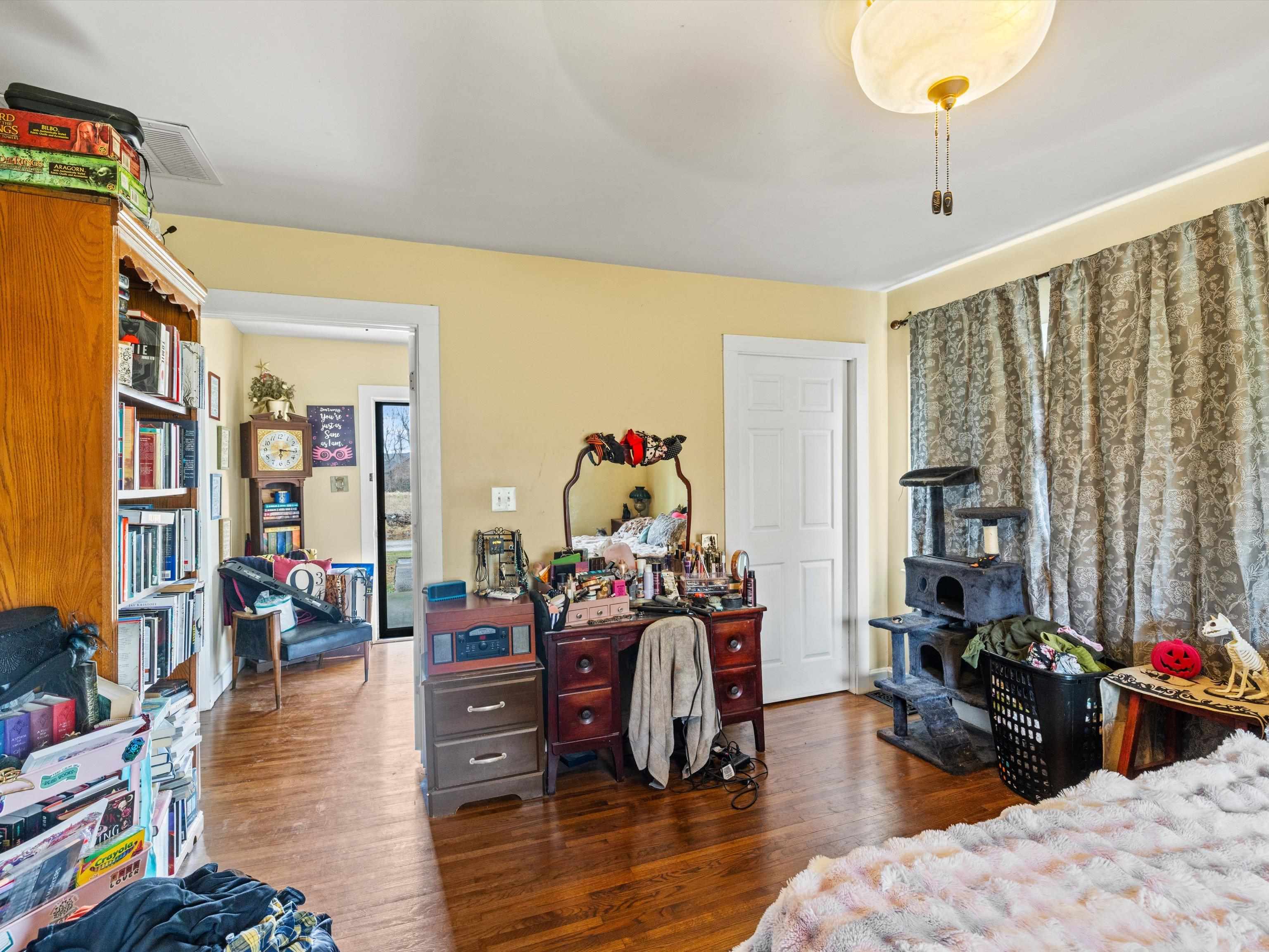 2340 Hayden Road, Owensboro, Kentucky 42303, 3 Bedrooms Bedrooms, ,1 BathroomBathrooms,Single Family Residence,For Sale,Hayden Road,91285