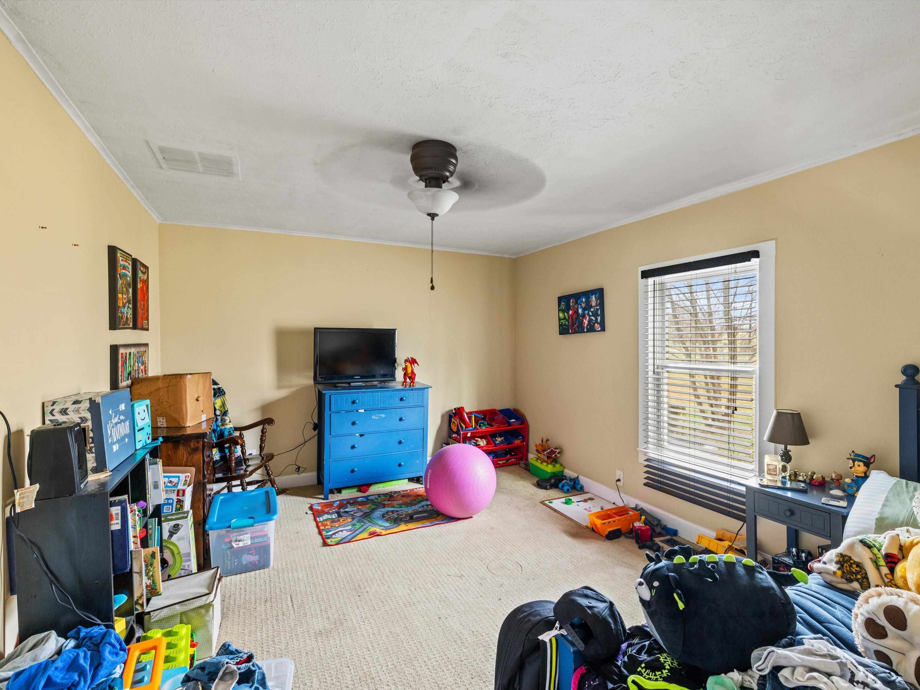 2340 Hayden Road, Owensboro, Kentucky 42303, 3 Bedrooms Bedrooms, ,1 BathroomBathrooms,Single Family Residence,For Sale,Hayden Road,91285