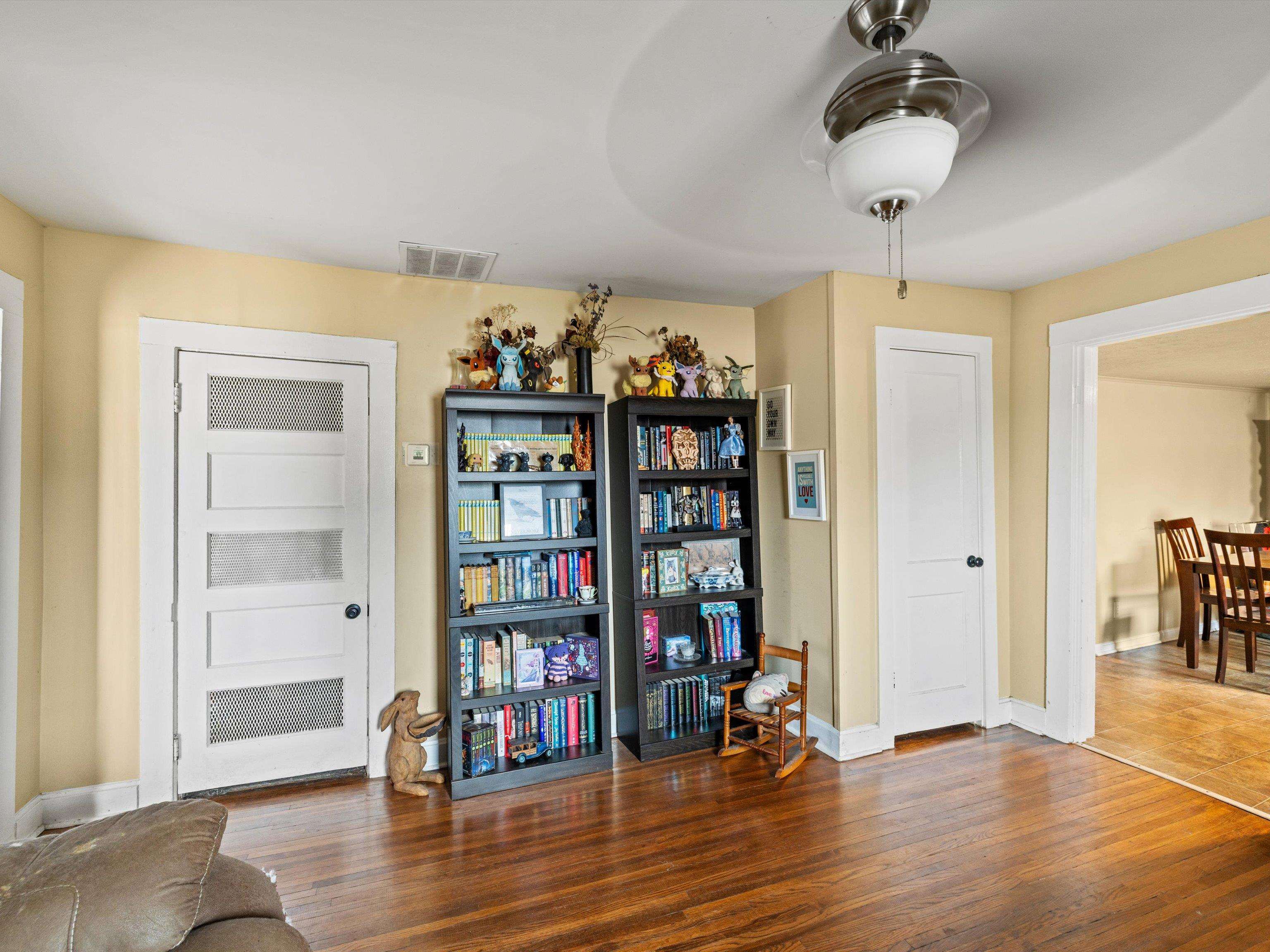 2340 Hayden Road, Owensboro, Kentucky 42303, 3 Bedrooms Bedrooms, ,1 BathroomBathrooms,Single Family Residence,For Sale,Hayden Road,91285