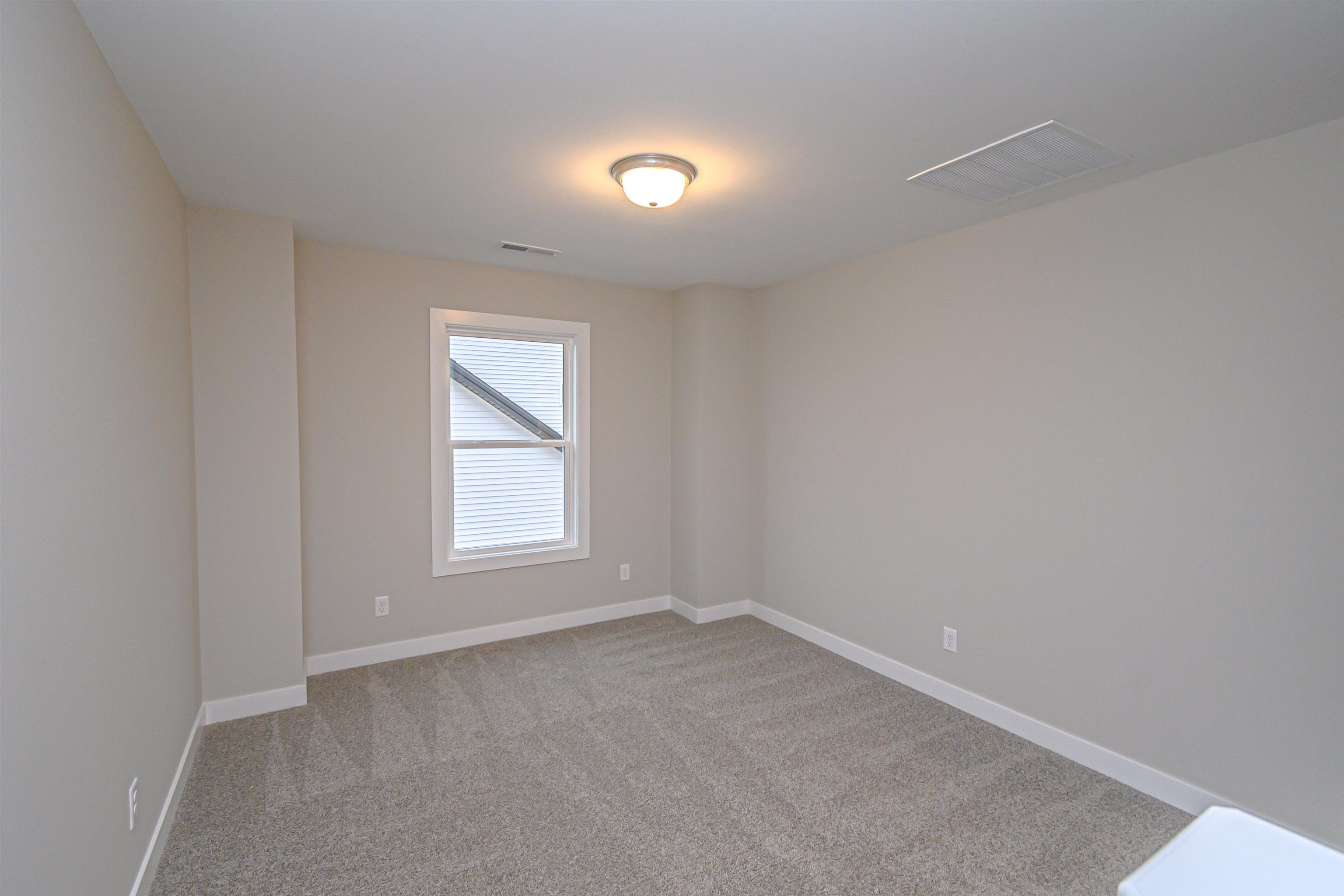 1081 Quartz Dr, Owensboro, Kentucky 42301, 5 Bedrooms Bedrooms, ,3 BathroomsBathrooms,Single Family Residence,For Sale,Quartz Dr,91286