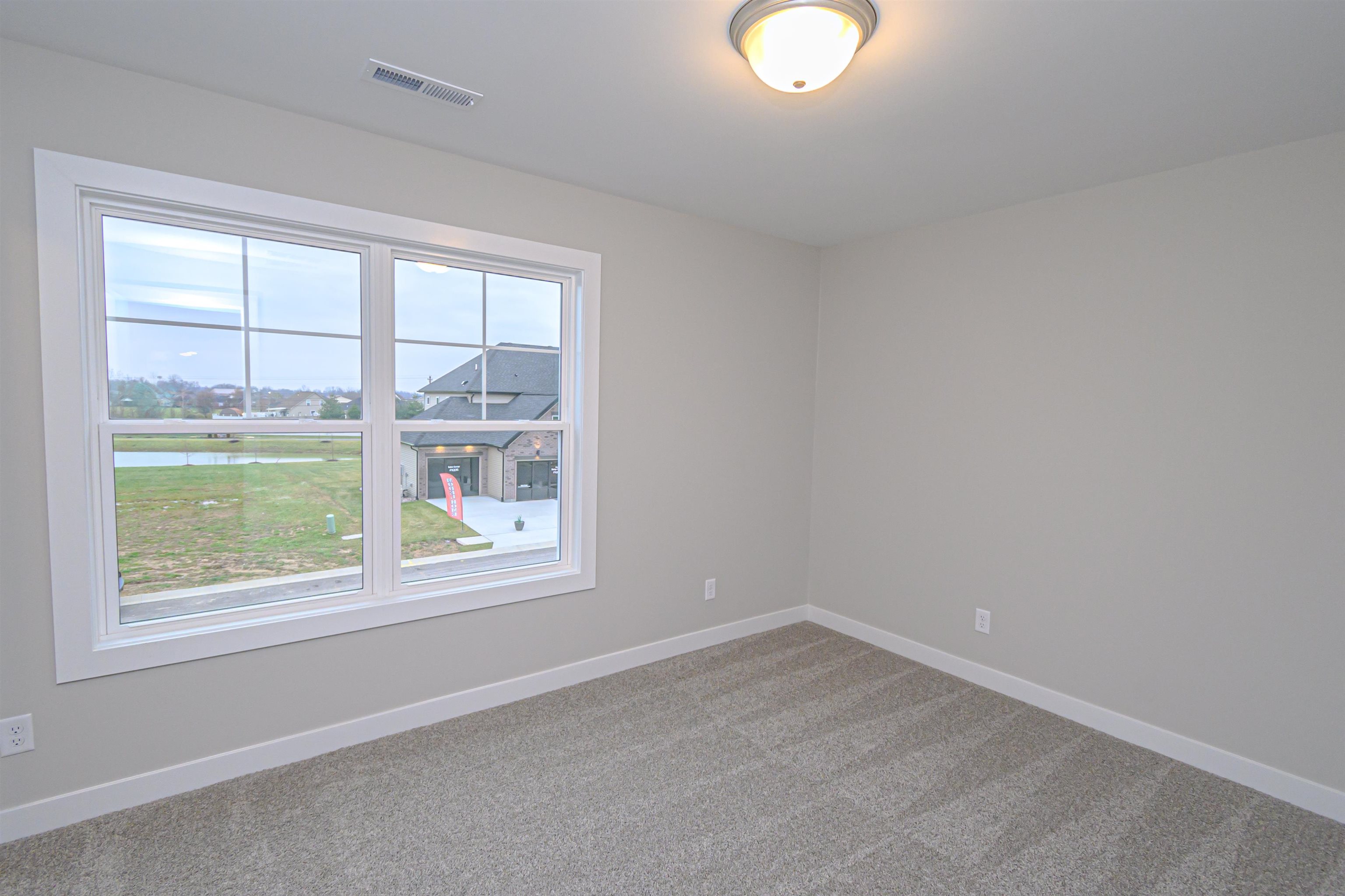 1081 Quartz Dr, Owensboro, Kentucky 42301, 5 Bedrooms Bedrooms, ,3 BathroomsBathrooms,Single Family Residence,For Sale,Quartz Dr,91286