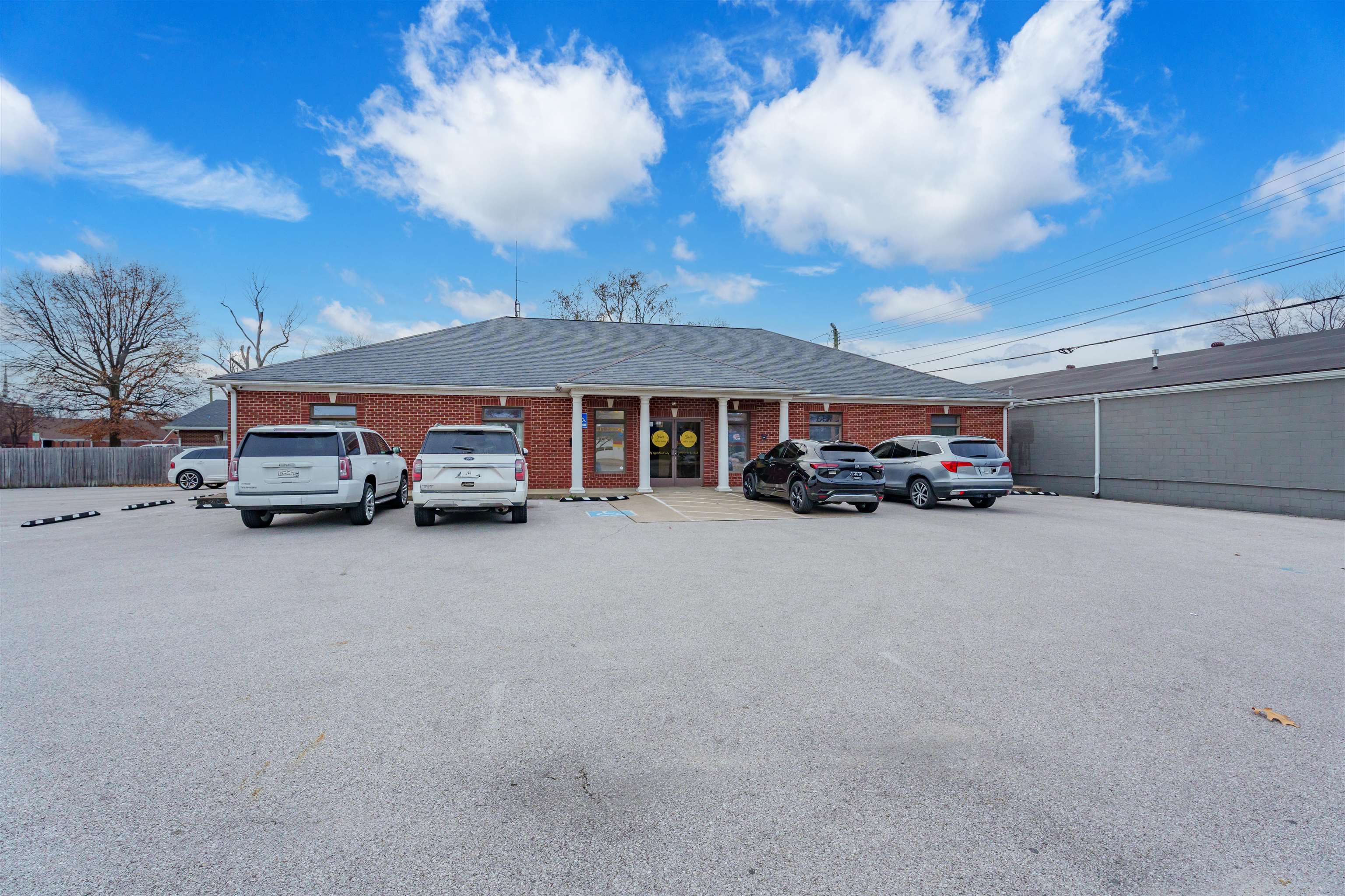 2108 Triplett Street, Owensboro, Kentucky 42303, ,Special Purpose,For Sale,Triplett Street,91287