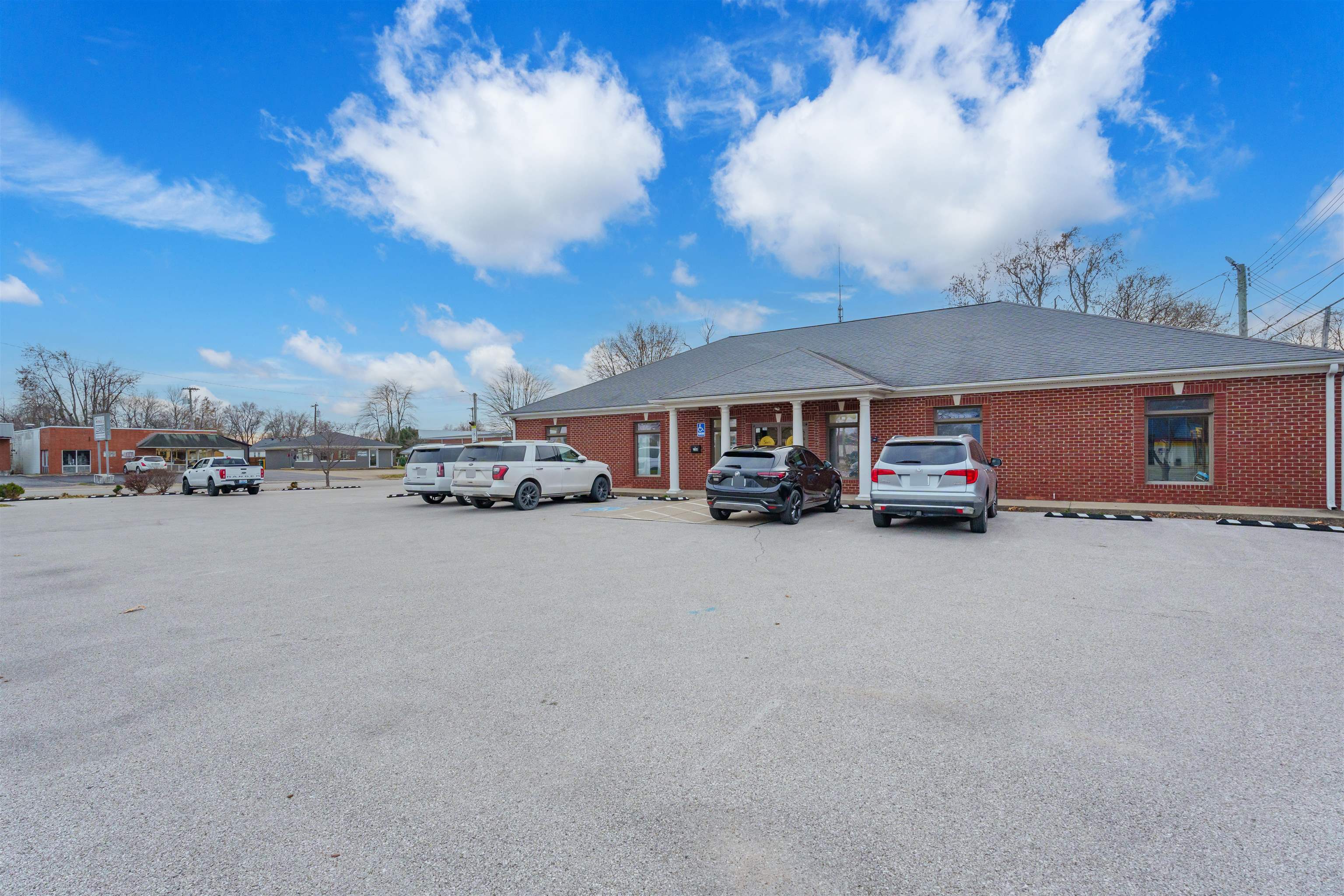 2108 Triplett Street, Owensboro, Kentucky 42303, ,Special Purpose,For Sale,Triplett Street,91287