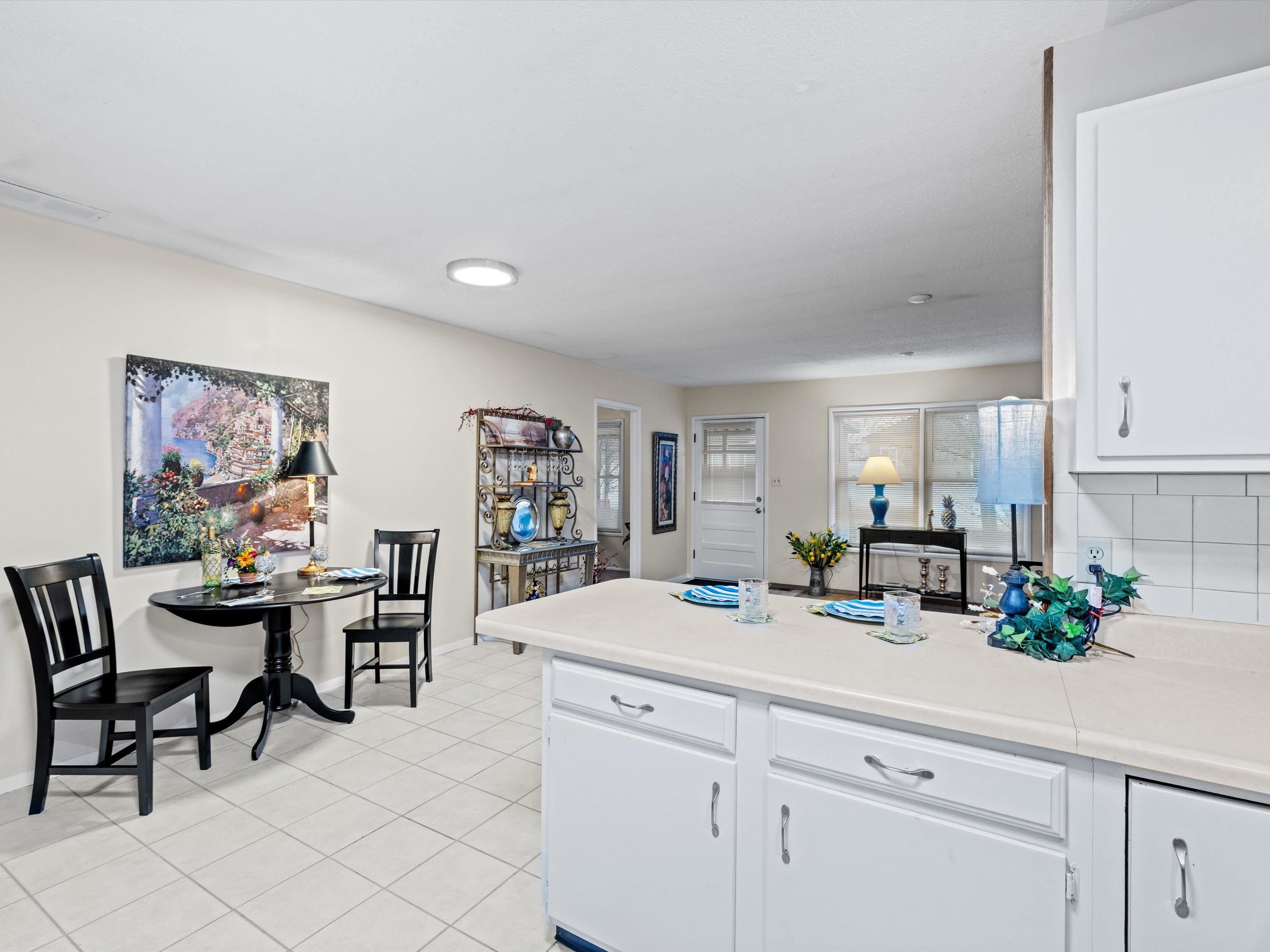 2254 Middleground Dr., Owensboro, Kentucky 42301, 3 Bedrooms Bedrooms, ,2 BathroomsBathrooms,Single Family Residence,For Sale,Middleground Dr.,91288