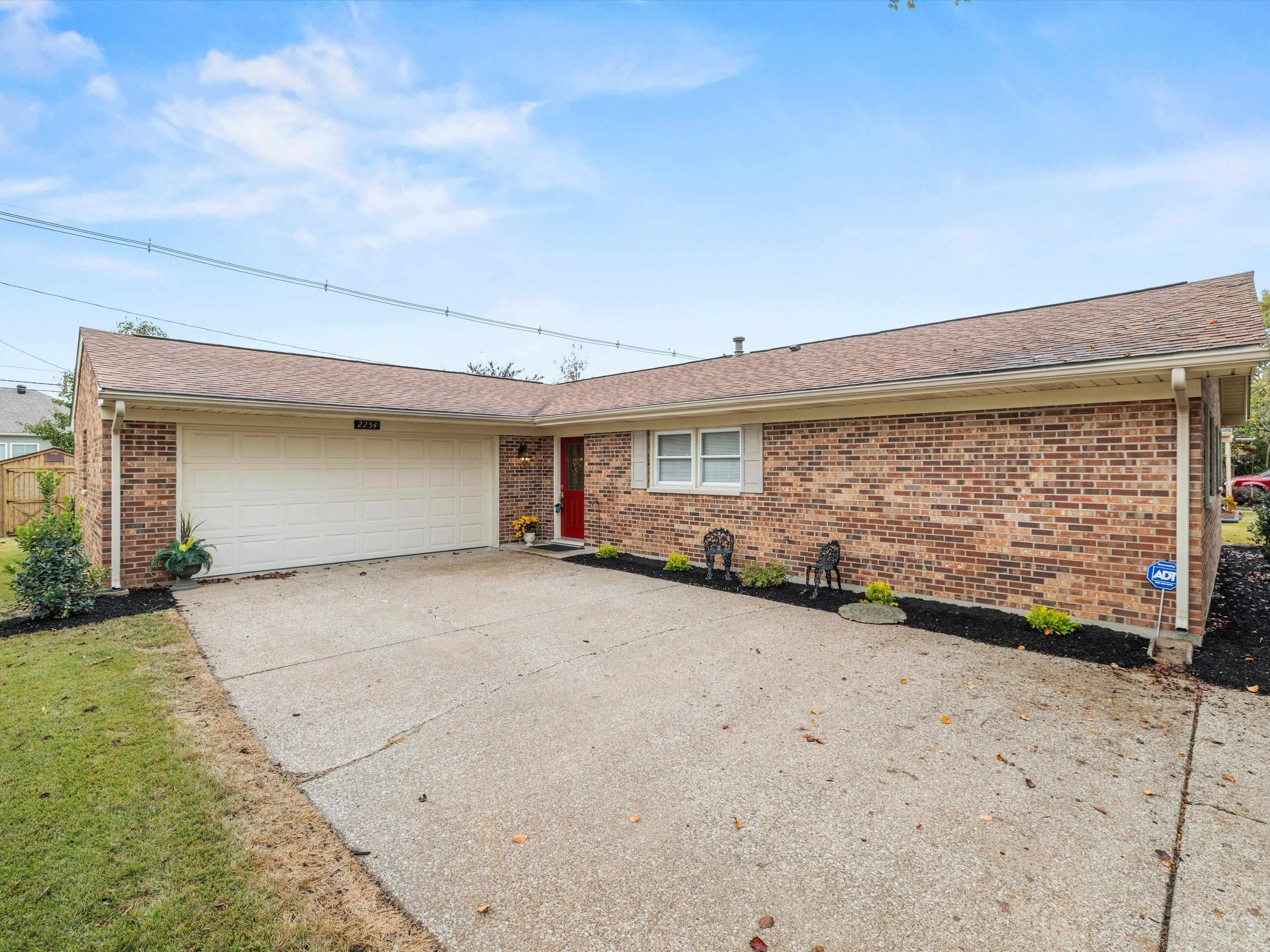 2254 Middleground Dr., Owensboro, Kentucky 42301, 3 Bedrooms Bedrooms, ,2 BathroomsBathrooms,Single Family Residence,For Sale,Middleground Dr.,91288