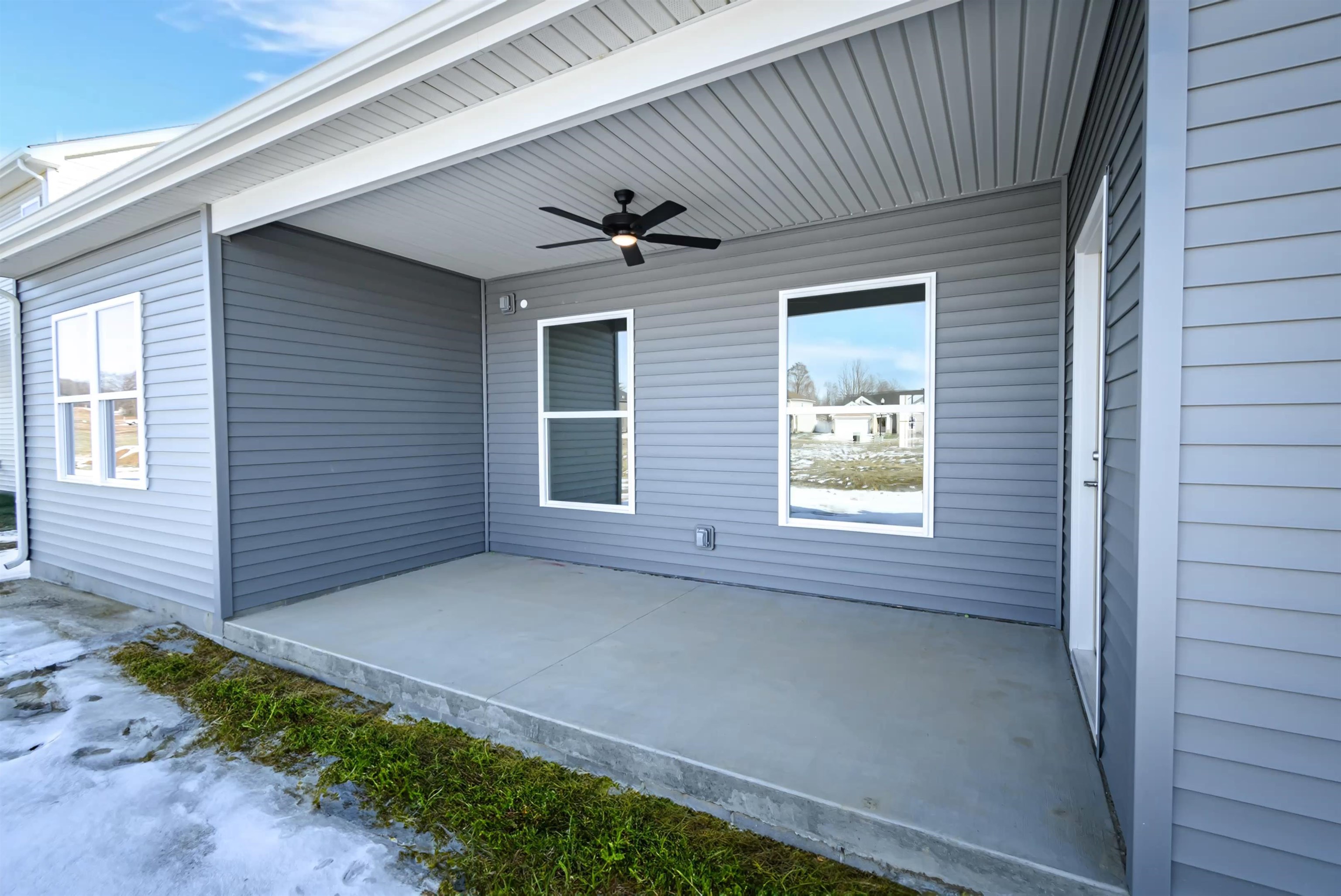 2061 Pebble Wood Drive, Owensboro, Kentucky 42303, 3 Bedrooms Bedrooms, ,2 BathroomsBathrooms,Single Family Residence,For Sale,Pebble Wood Drive,91291