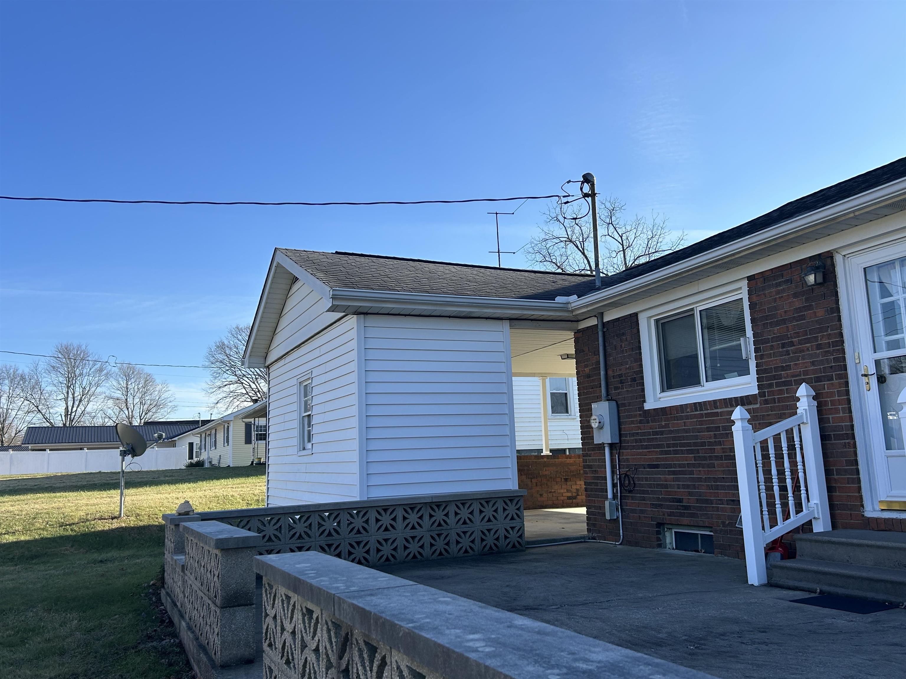 195 Mason St., Hawesville, Kentucky 42348, 3 Bedrooms Bedrooms, ,2 BathroomsBathrooms,Single Family Residence,For Sale,Mason St.,91292