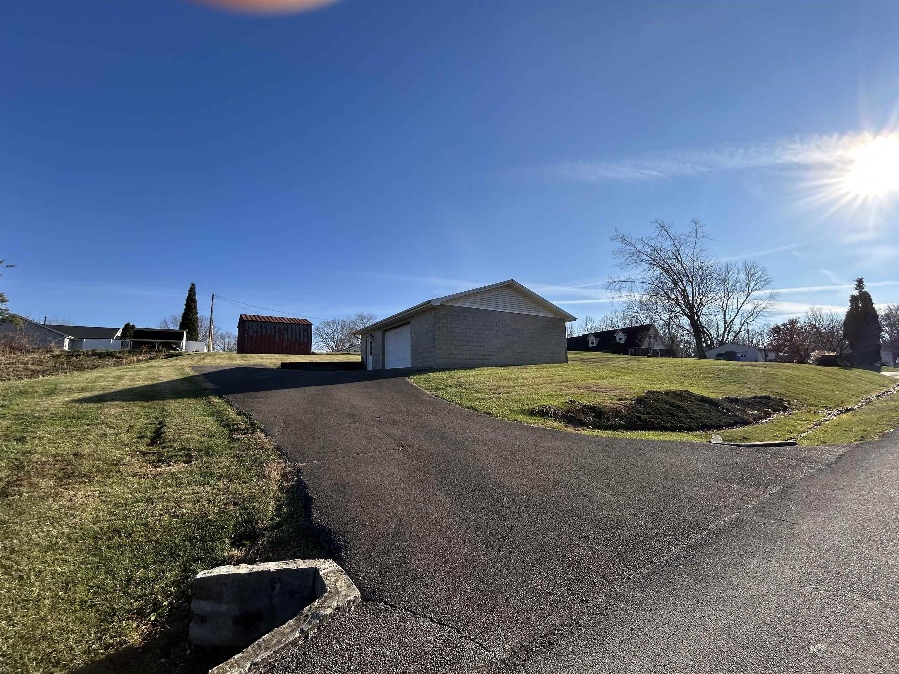 195 Mason St., Hawesville, Kentucky 42348, 3 Bedrooms Bedrooms, ,2 BathroomsBathrooms,Single Family Residence,For Sale,Mason St.,91292