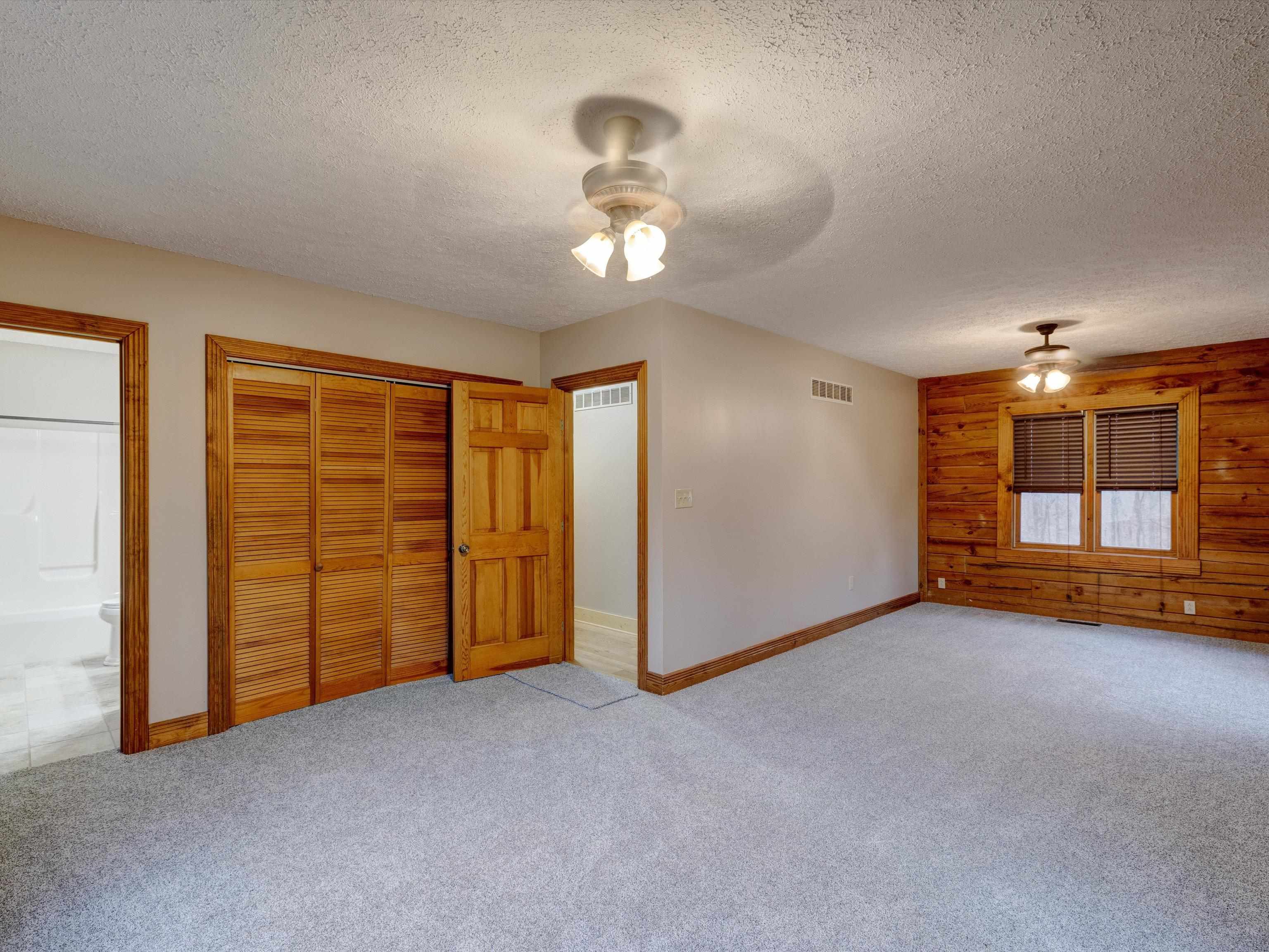 570 Halls Creek Road, Olaton, Kentucky 42361, 4 Bedrooms Bedrooms, ,4 BathroomsBathrooms,Single Family Residence,For Sale,Halls Creek Road,91294