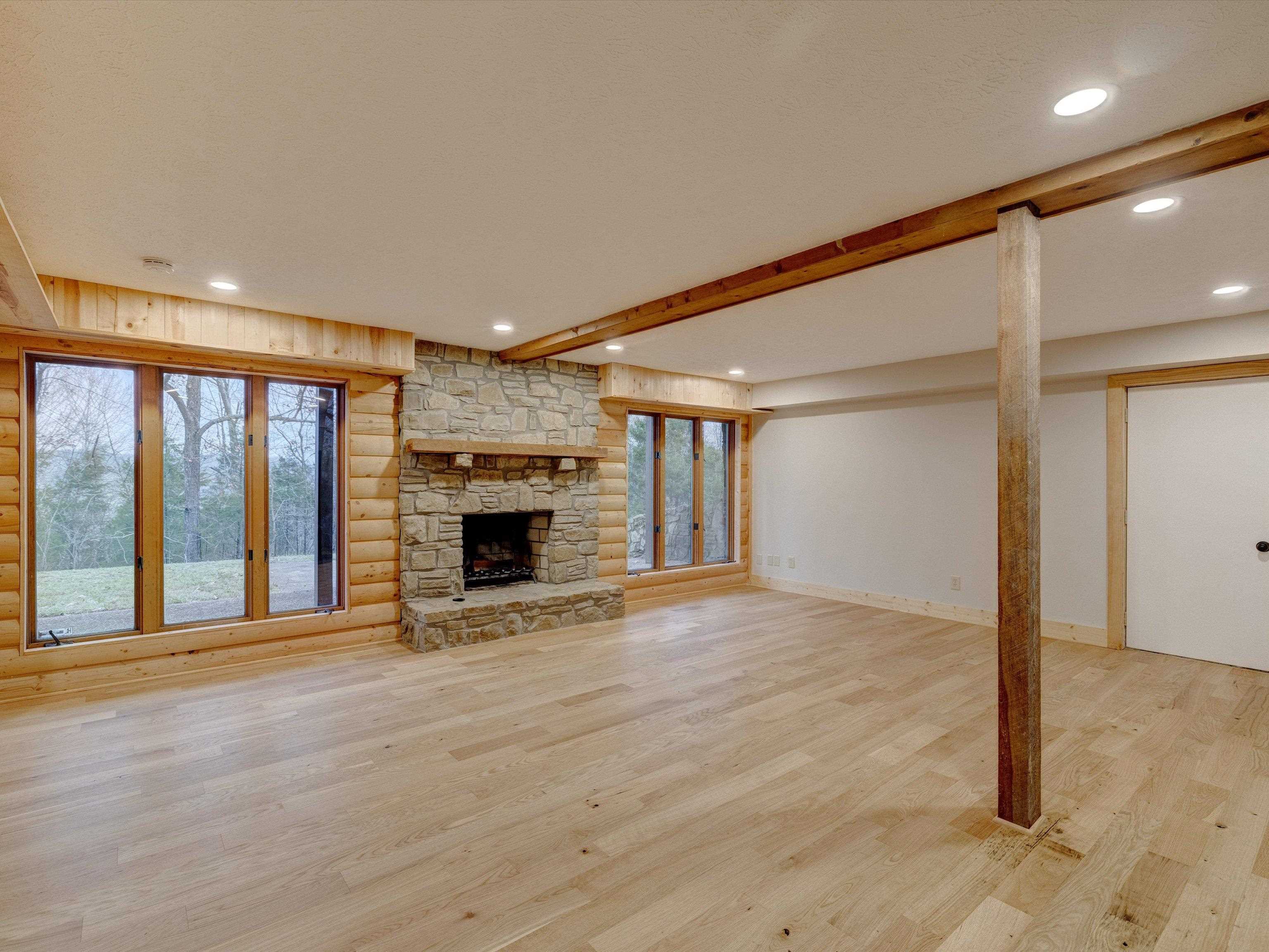 570 Halls Creek Road, Olaton, Kentucky 42361, 4 Bedrooms Bedrooms, ,4 BathroomsBathrooms,Single Family Residence,For Sale,Halls Creek Road,91294