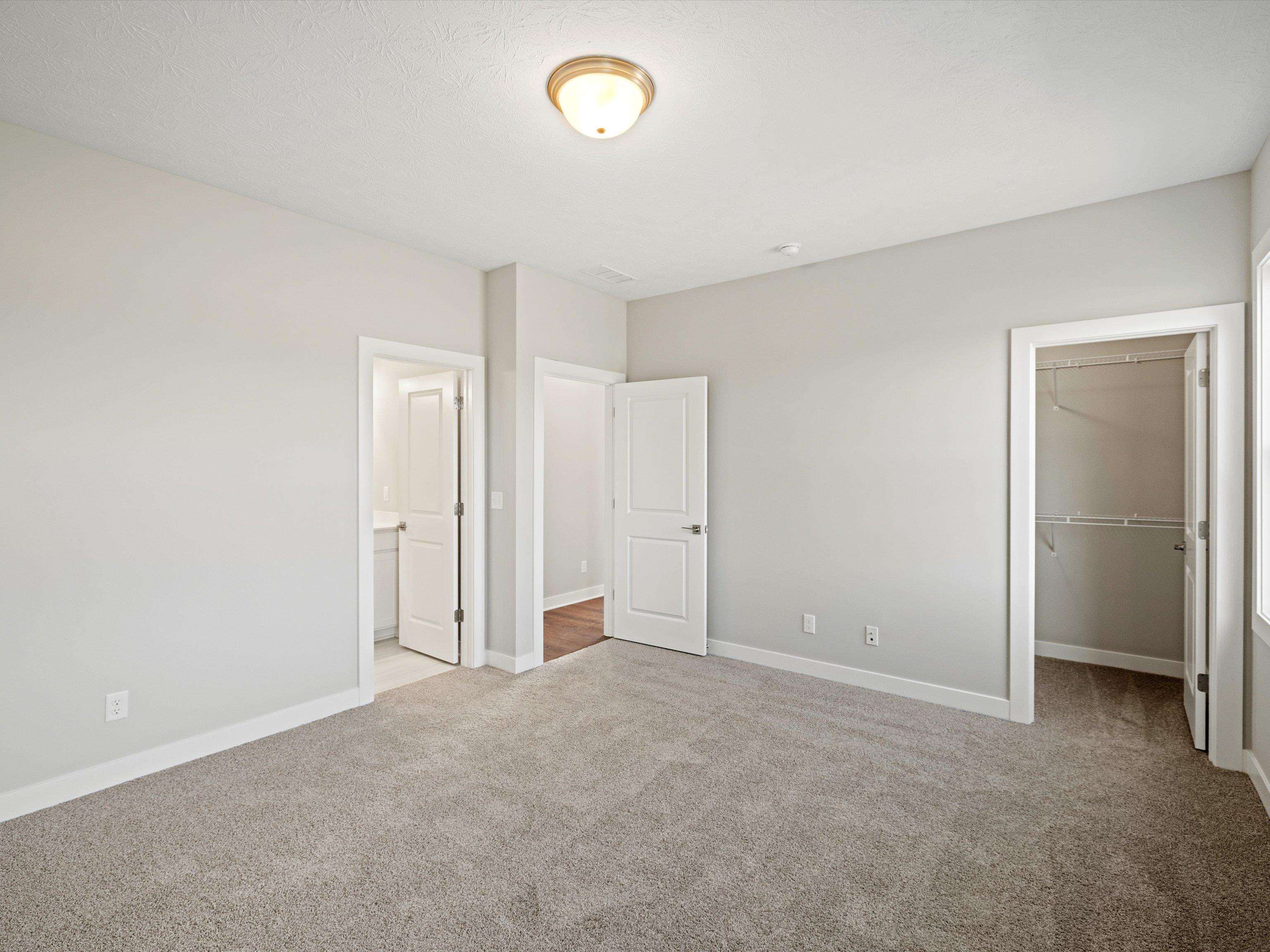 655 Alabaster Lane, Owensboro, Kentucky 42301, 3 Bedrooms Bedrooms, ,2 BathroomsBathrooms,Single Family Residence,For Sale,Alabaster Lane,91295