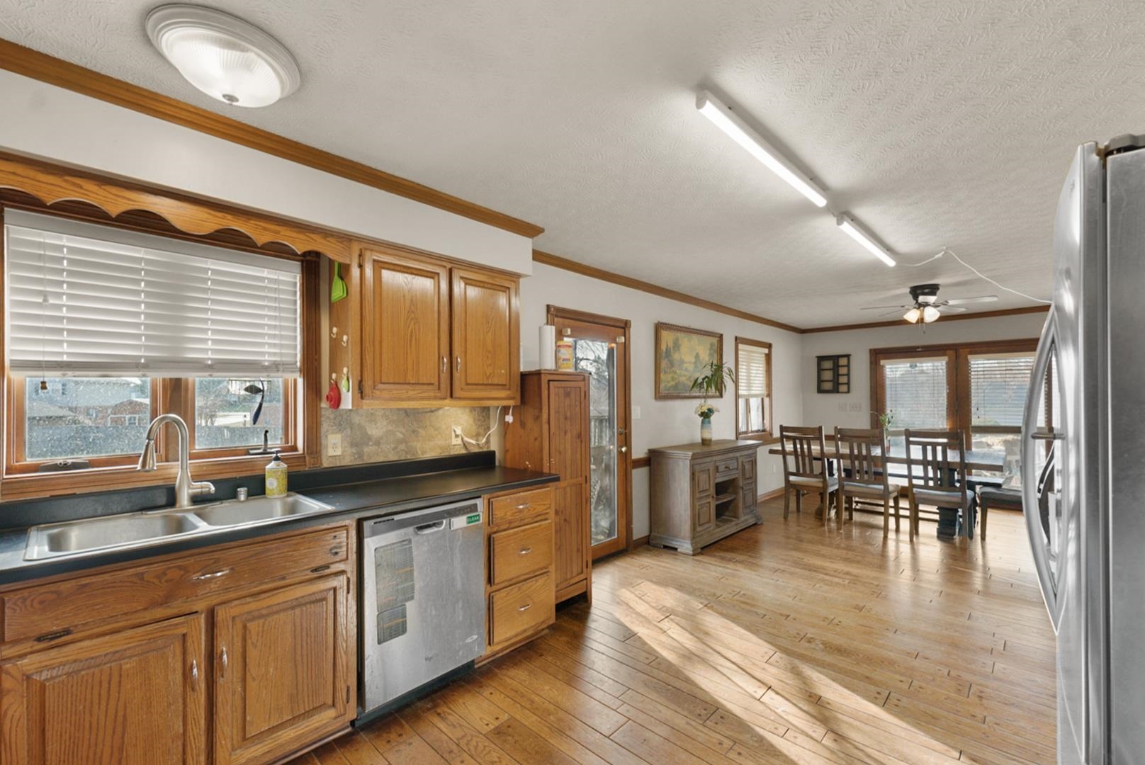2105 Tanalee Ct, Bowling Green, Kentucky 42104, 5 Bedrooms Bedrooms, ,2 BathroomsBathrooms,Single Family Residence,For Sale,Tanalee Ct,91299