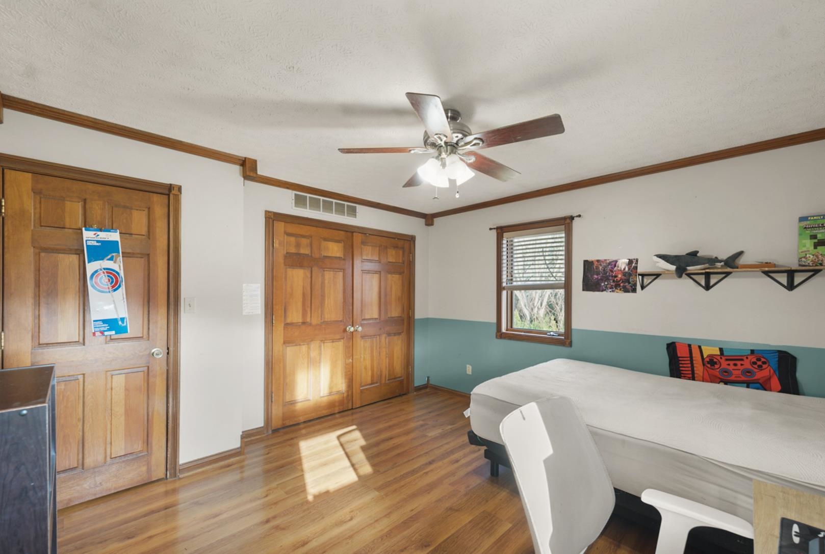 2105 Tanalee Ct, Bowling Green, Kentucky 42104, 5 Bedrooms Bedrooms, ,2 BathroomsBathrooms,Single Family Residence,For Sale,Tanalee Ct,91299