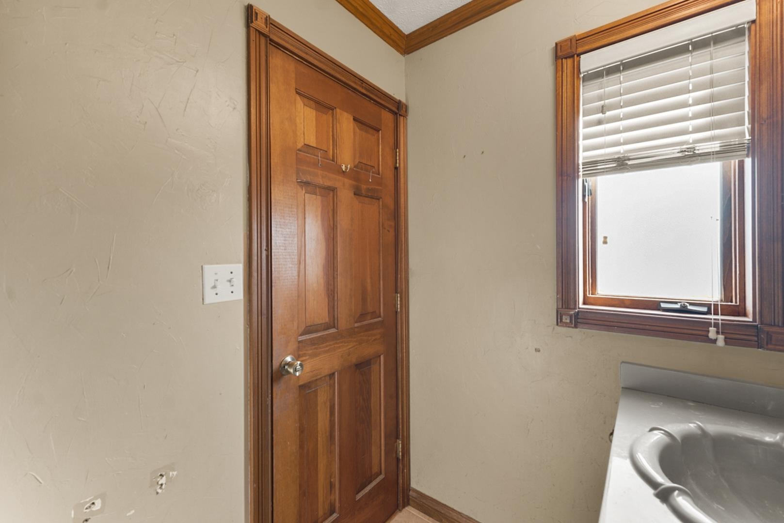 2105 Tanalee Ct, Bowling Green, Kentucky 42104, 5 Bedrooms Bedrooms, ,2 BathroomsBathrooms,Single Family Residence,For Sale,Tanalee Ct,91299