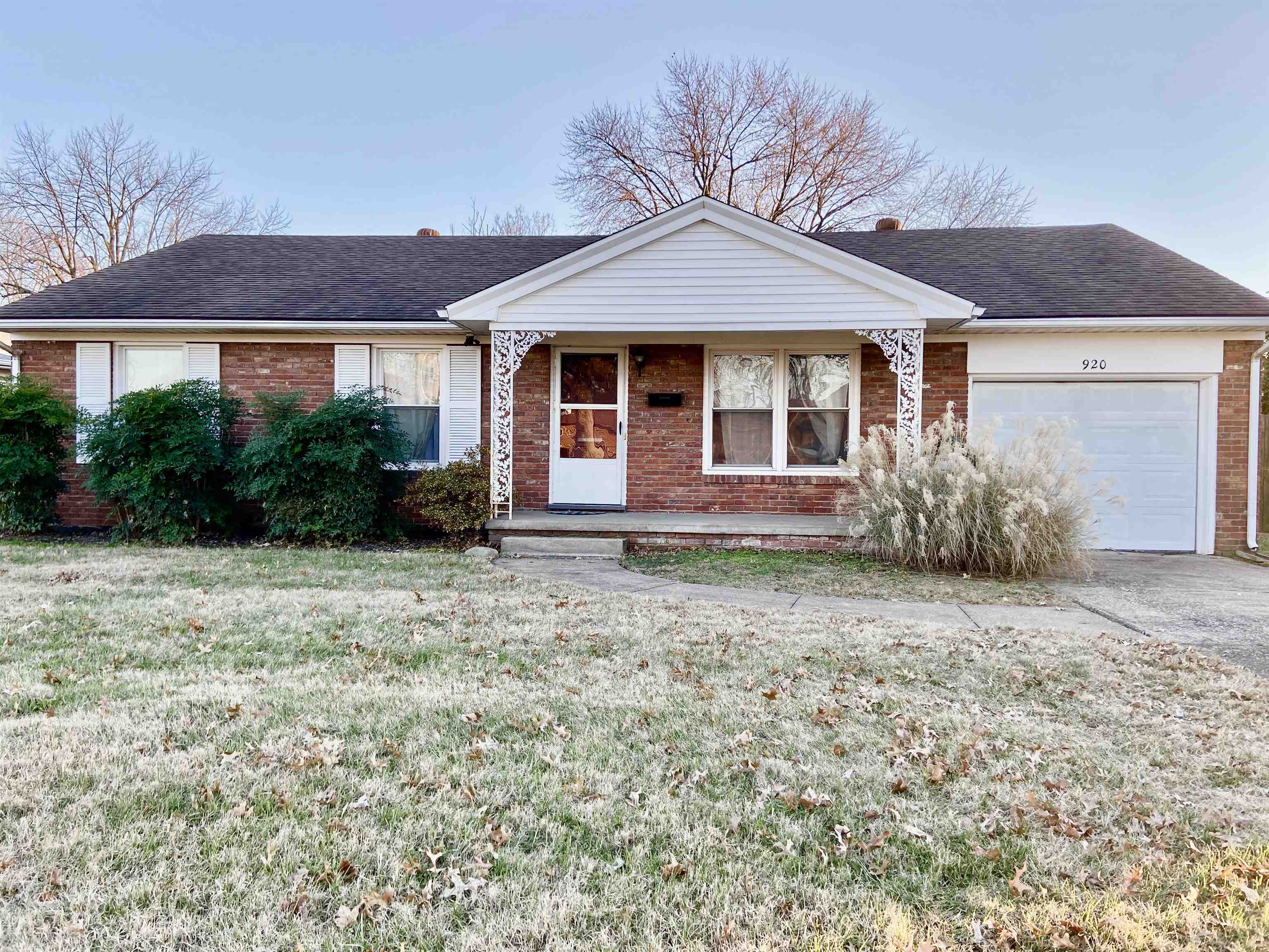 920 Wesleyan Park Dr., Owensboro, Kentucky 42301, 3 Bedrooms Bedrooms, ,2 BathroomsBathrooms,Ranch,For Sale,Wesleyan Park Dr.,91301