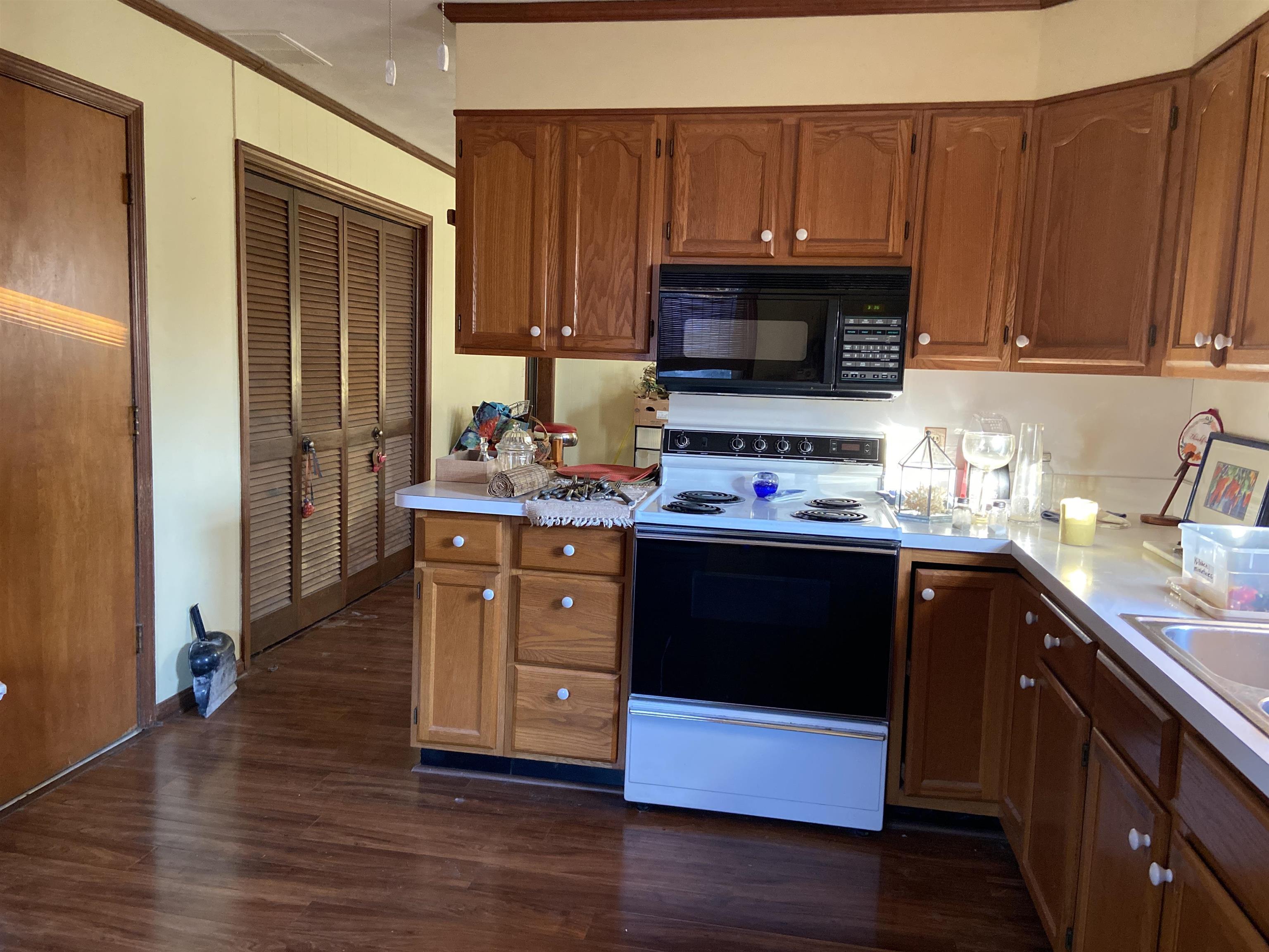 920 Wesleyan Park Dr., Owensboro, Kentucky 42301, 3 Bedrooms Bedrooms, ,2 BathroomsBathrooms,Ranch,For Sale,Wesleyan Park Dr.,91301