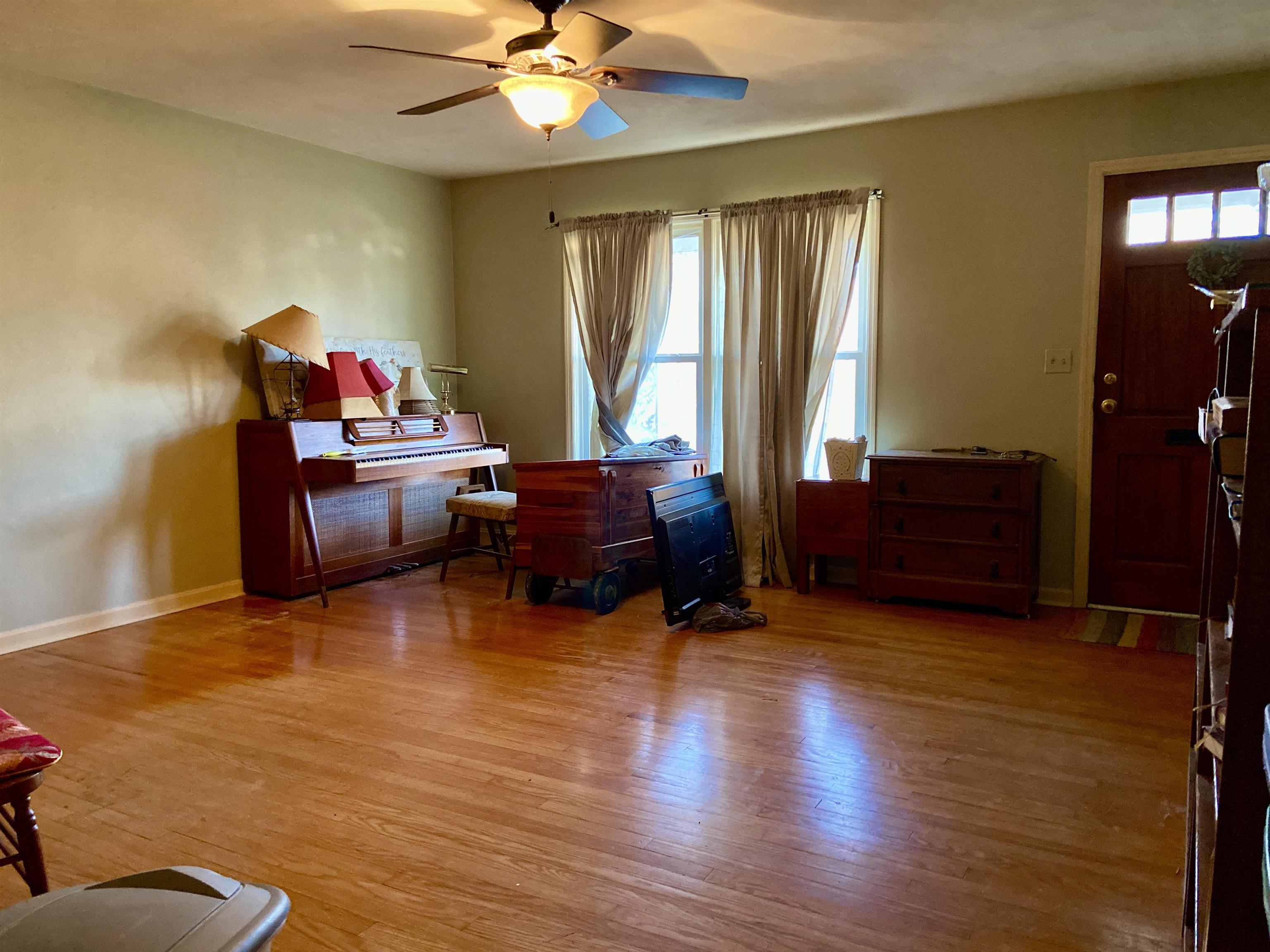 920 Wesleyan Park Dr., Owensboro, Kentucky 42301, 3 Bedrooms Bedrooms, ,2 BathroomsBathrooms,Ranch,For Sale,Wesleyan Park Dr.,91301