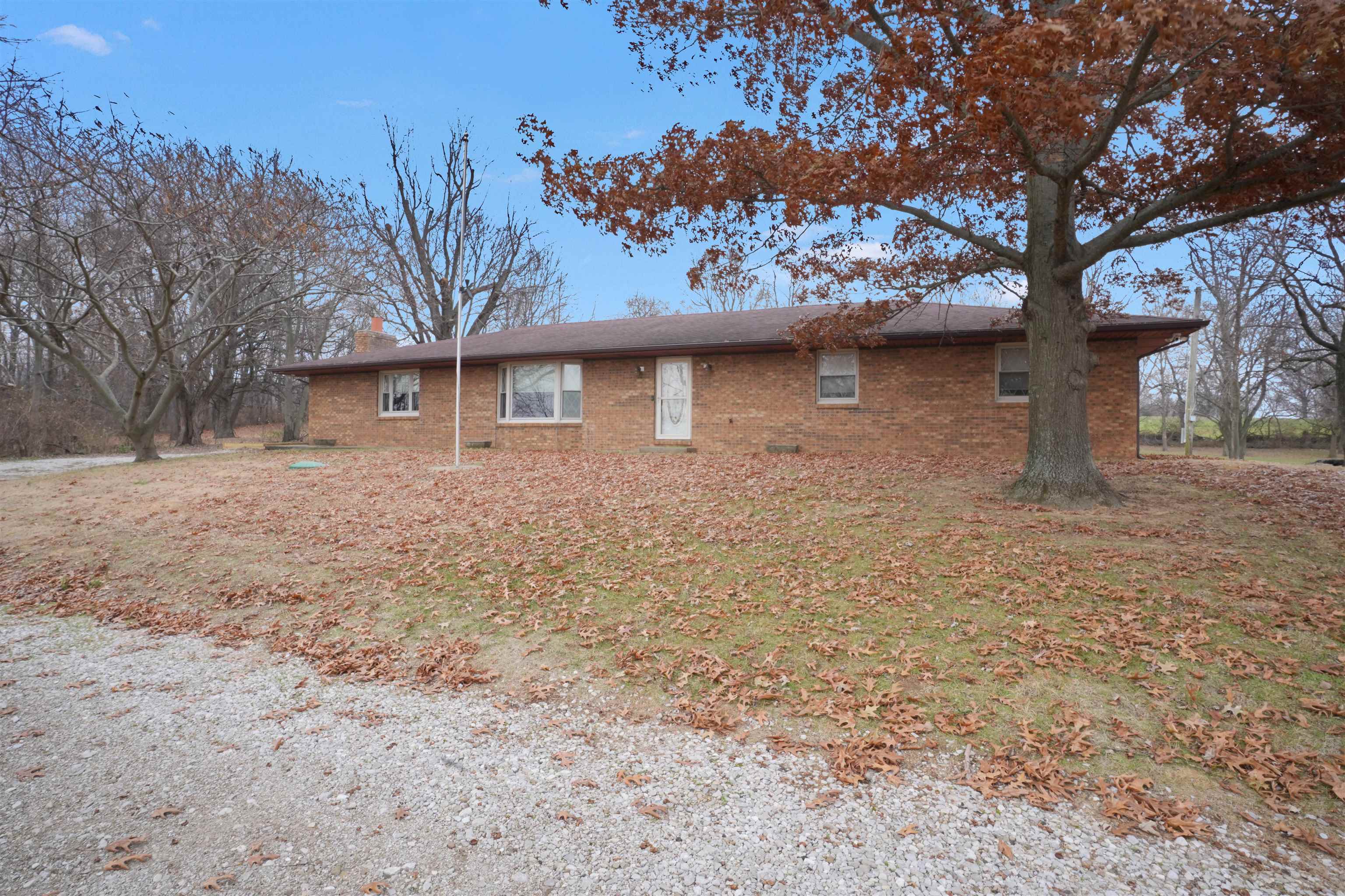 1390 Old State Road 65, Princeton, Indiana 47670, 3 Bedrooms Bedrooms, ,2 BathroomsBathrooms,Single Family Residence,For Sale,Old State Road 65,91310
