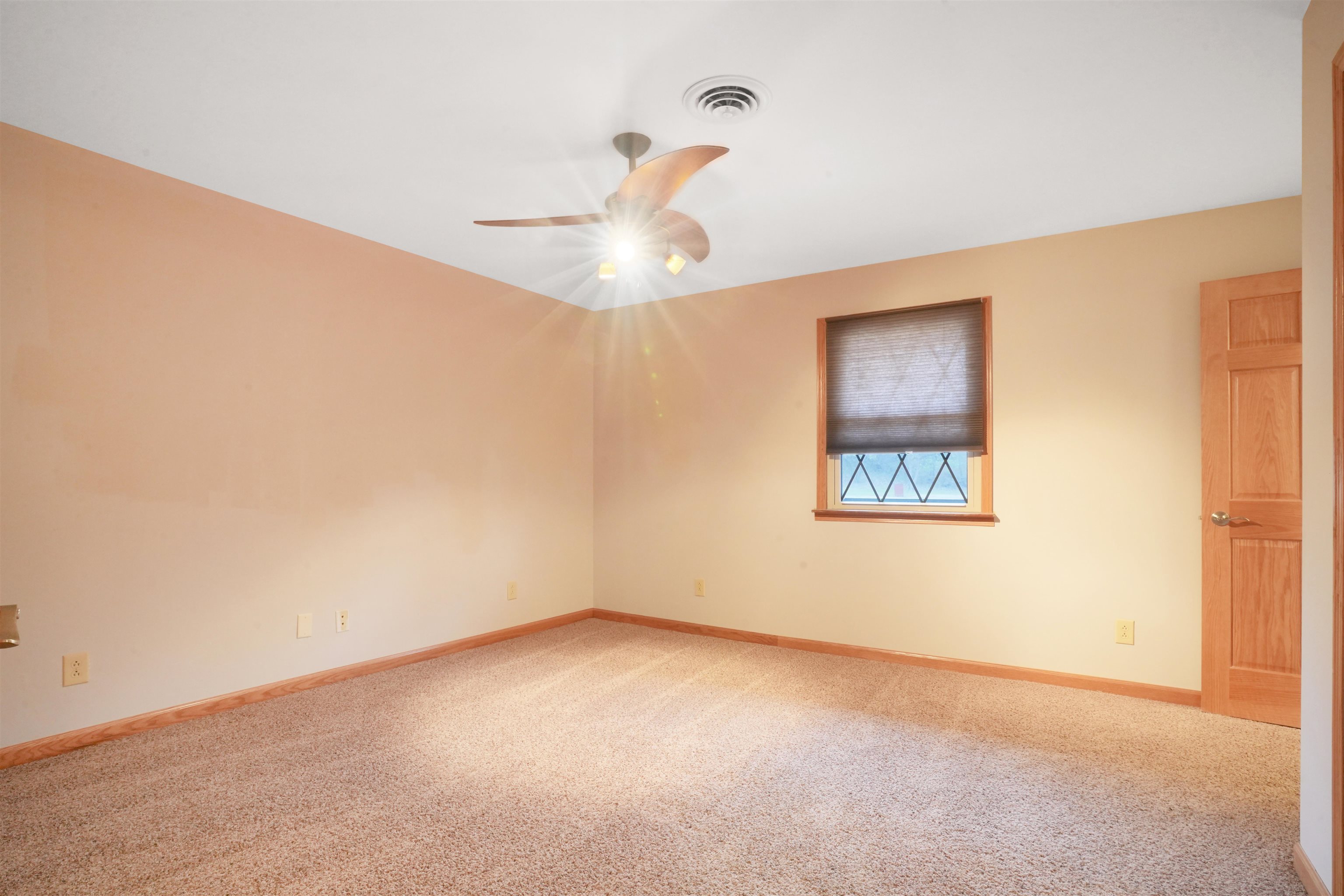 1390 Old State Road 65, Princeton, Indiana 47670, 3 Bedrooms Bedrooms, ,2 BathroomsBathrooms,Single Family Residence,For Sale,Old State Road 65,91310