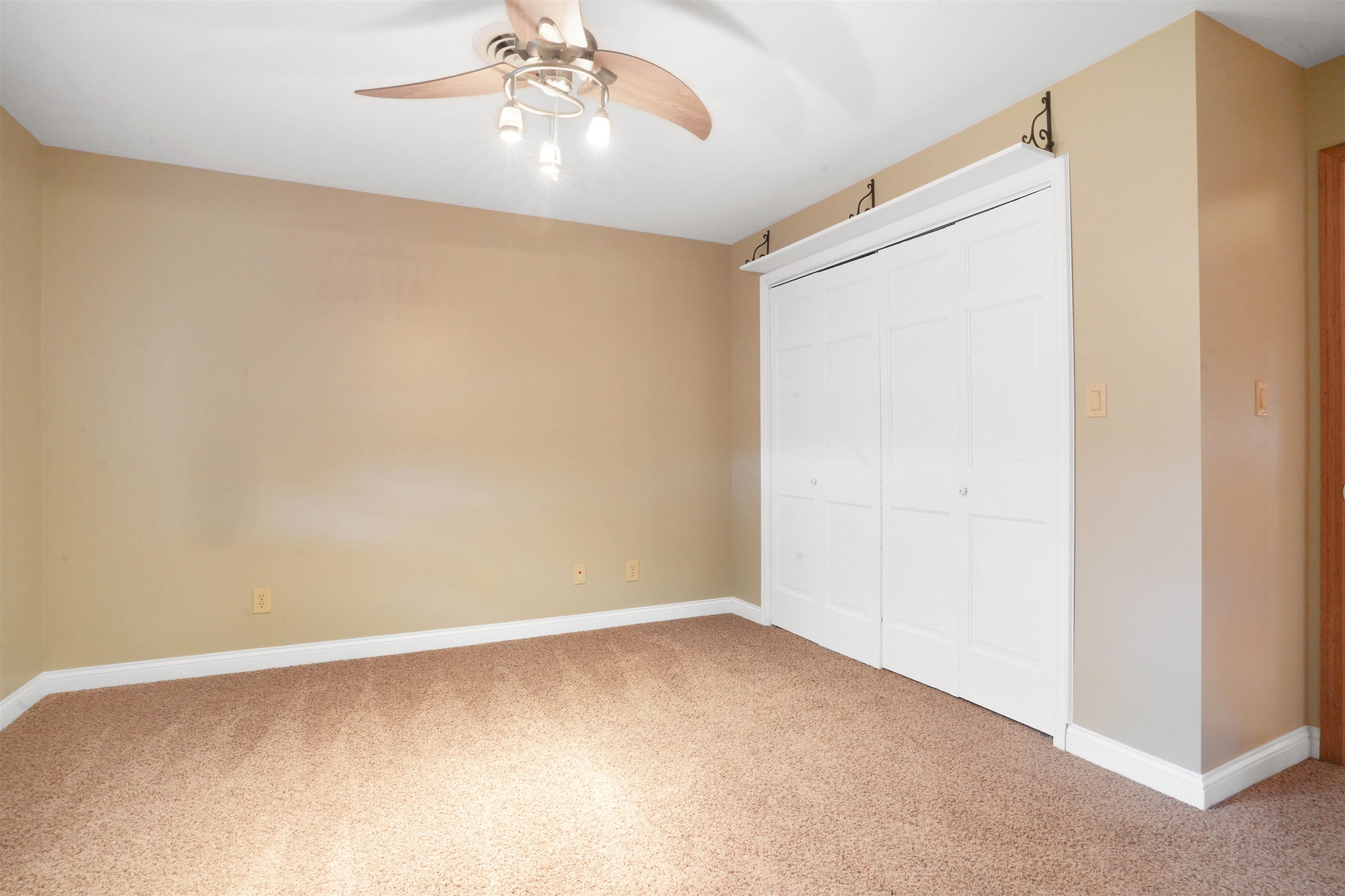 1390 Old State Road 65, Princeton, Indiana 47670, 3 Bedrooms Bedrooms, ,2 BathroomsBathrooms,Single Family Residence,For Sale,Old State Road 65,91310