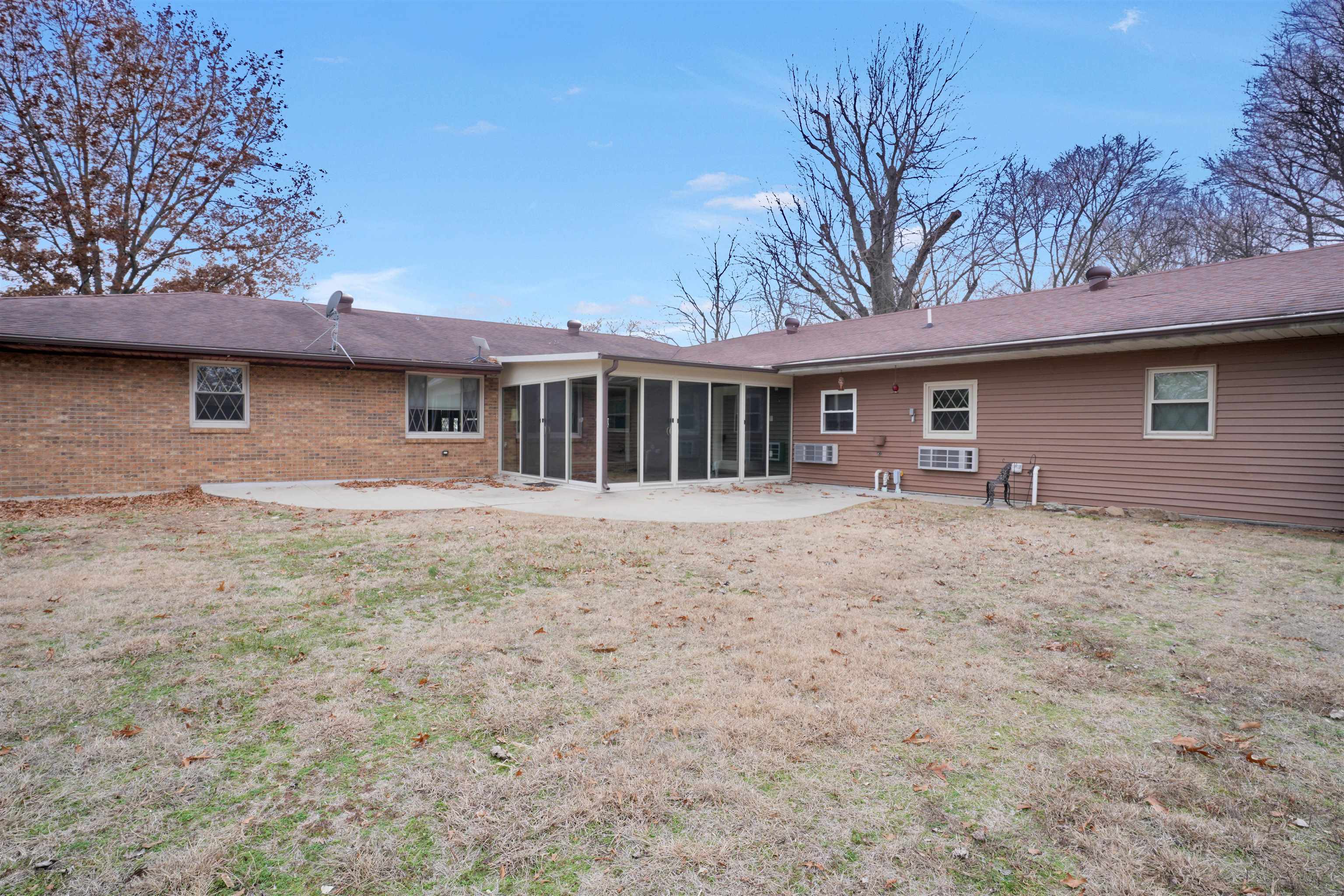 1390 Old State Road 65, Princeton, Indiana 47670, 3 Bedrooms Bedrooms, ,2 BathroomsBathrooms,Single Family Residence,For Sale,Old State Road 65,91310