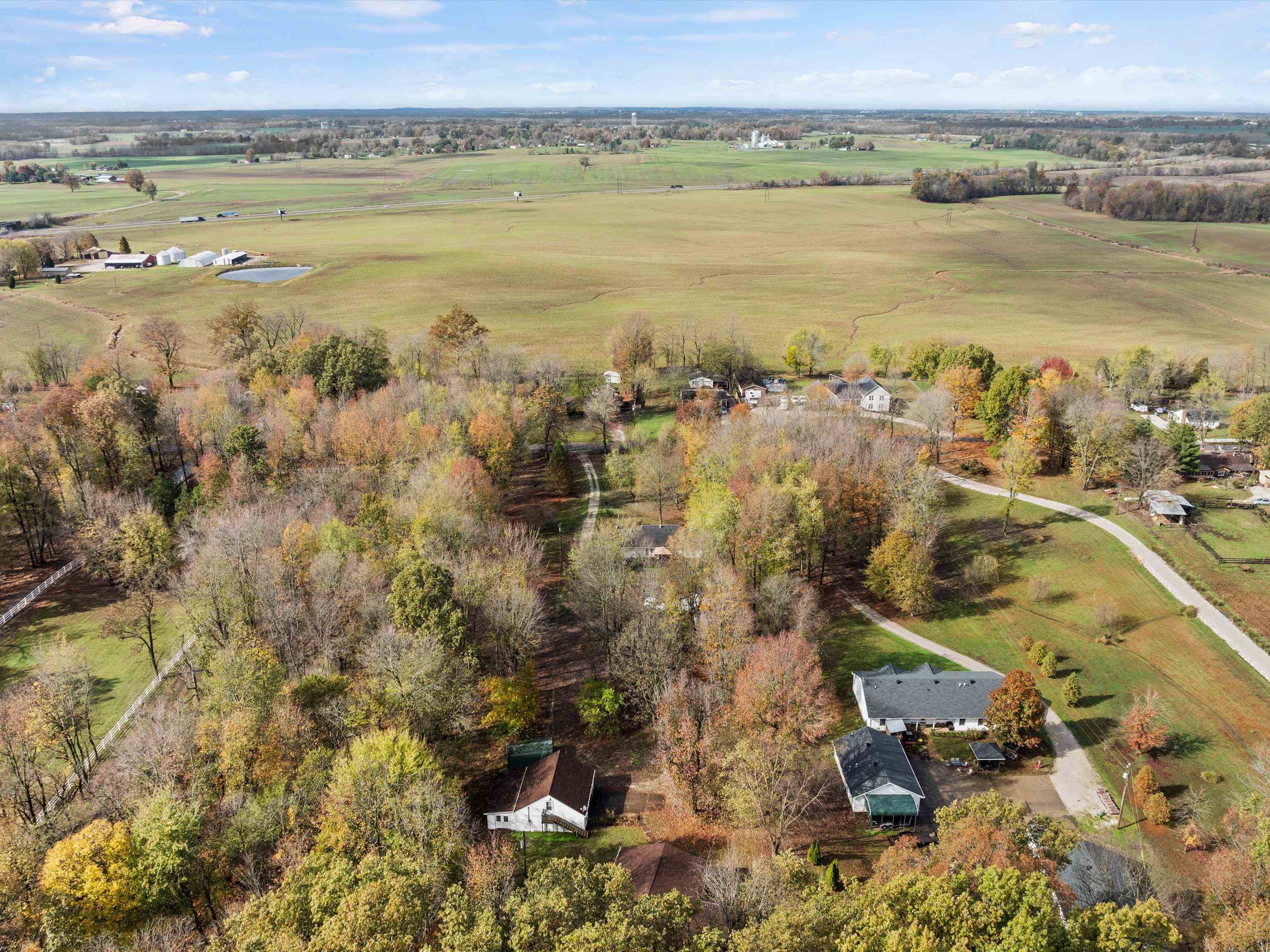 7025 Masonville Habit Rd, Owensboro, Kentucky 42366, 5 Bedrooms Bedrooms, ,2 BathroomsBathrooms,Single Family Residence,For Sale,Masonville Habit Rd,91316