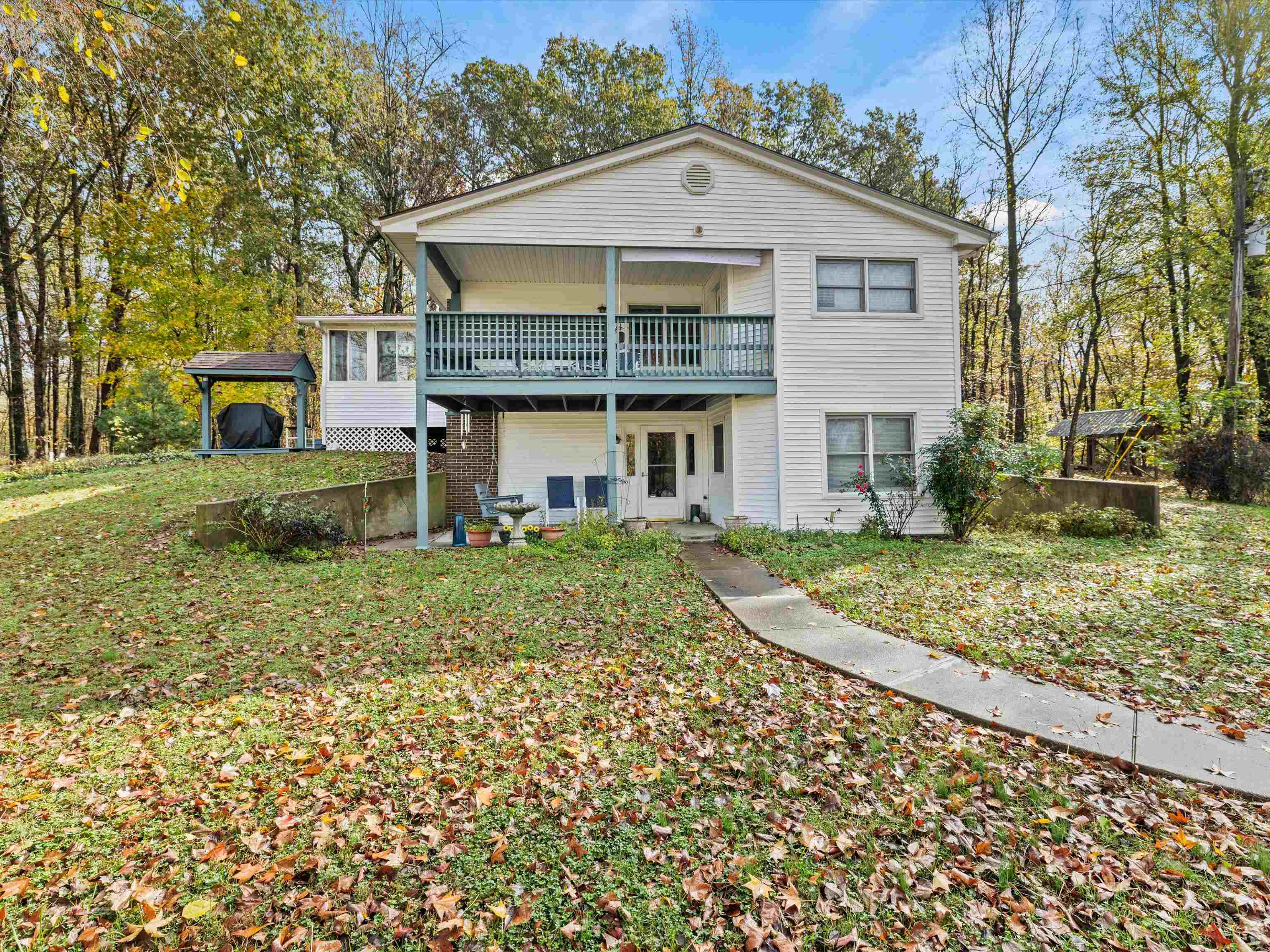 7025 Masonville Habit Rd, Owensboro, Kentucky 42366, 5 Bedrooms Bedrooms, ,2 BathroomsBathrooms,Single Family Residence,For Sale,Masonville Habit Rd,91316