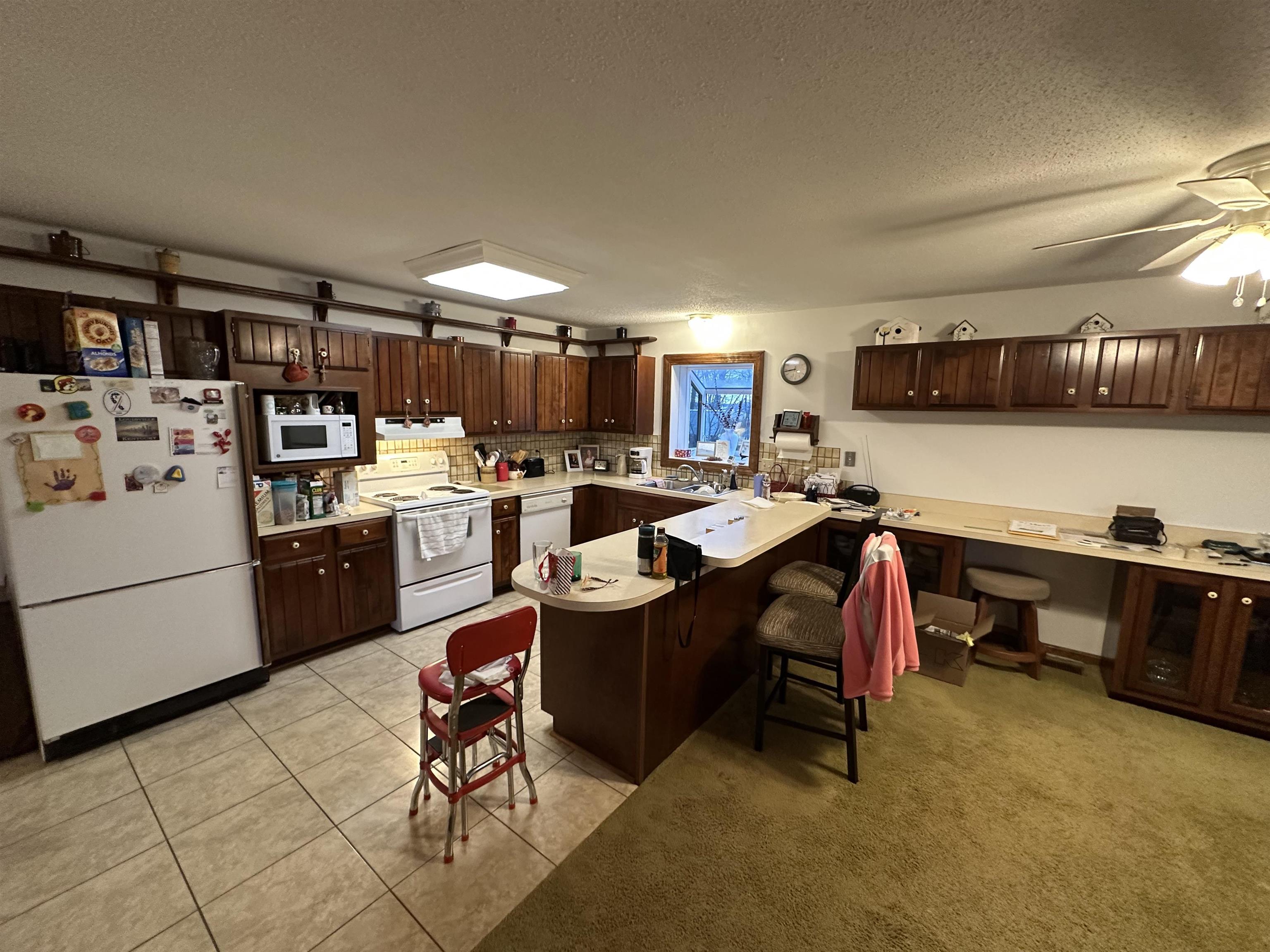 7025 Masonville Habit Rd, Owensboro, Kentucky 42366, 5 Bedrooms Bedrooms, ,2 BathroomsBathrooms,Single Family Residence,For Sale,Masonville Habit Rd,91316